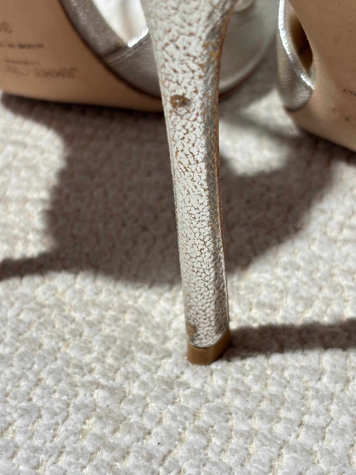 Jimmy Choo Heels – Silver Leather - EU 39