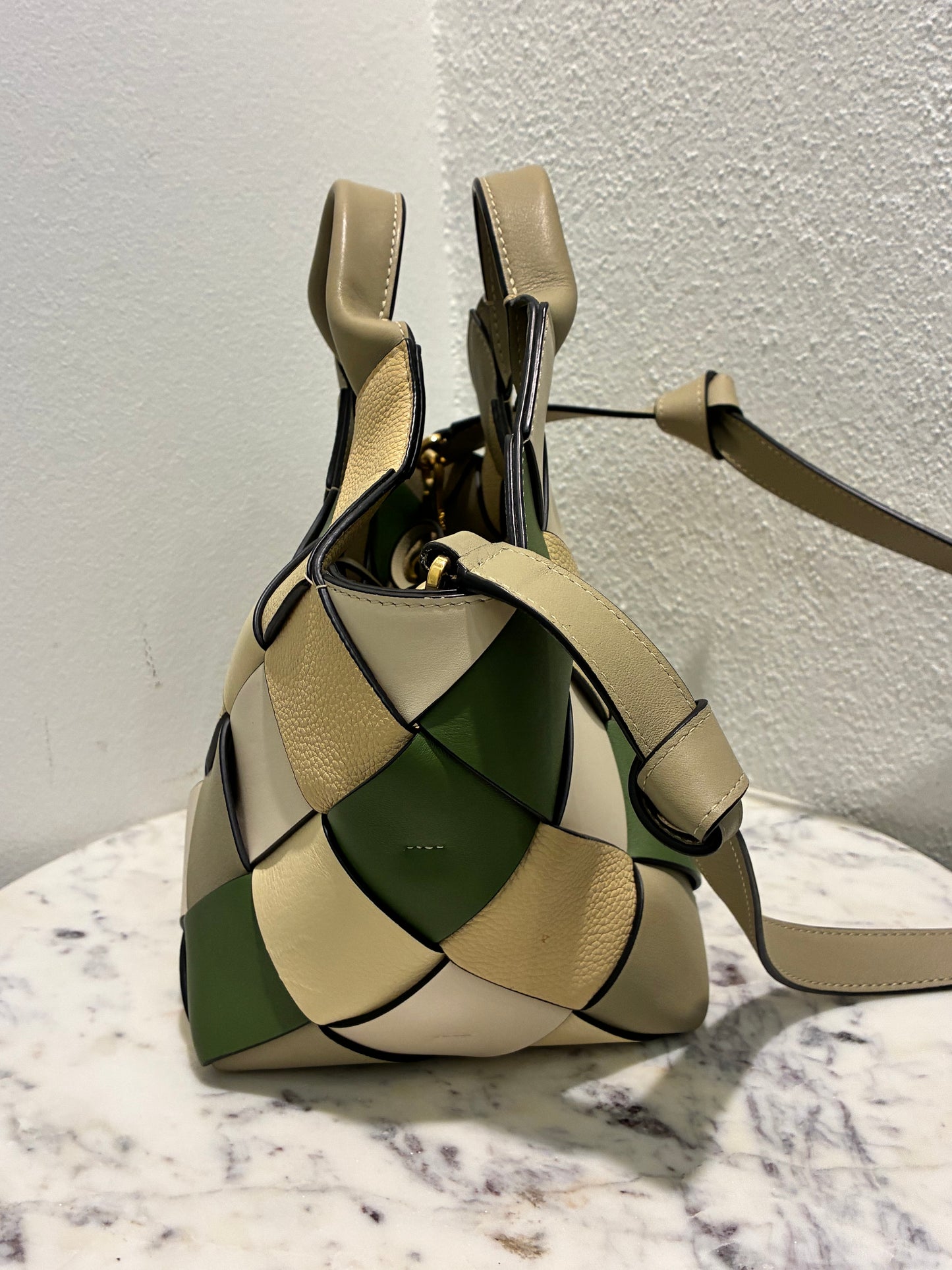 Loewe - Bucket Bag - Medinas Wardrobe