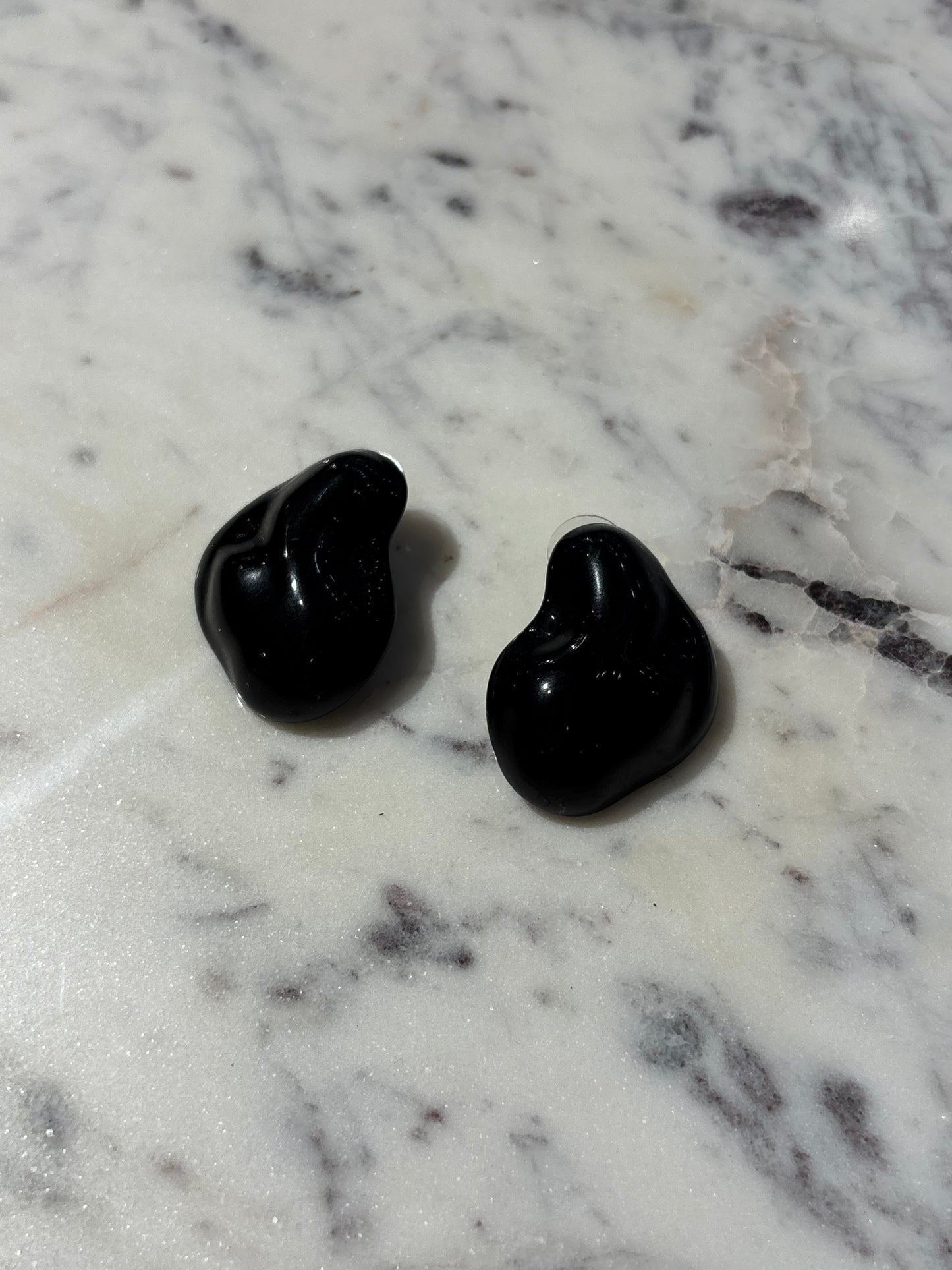 Pilgrim - Earrings - Black - Drops - Medinas Wardrobe