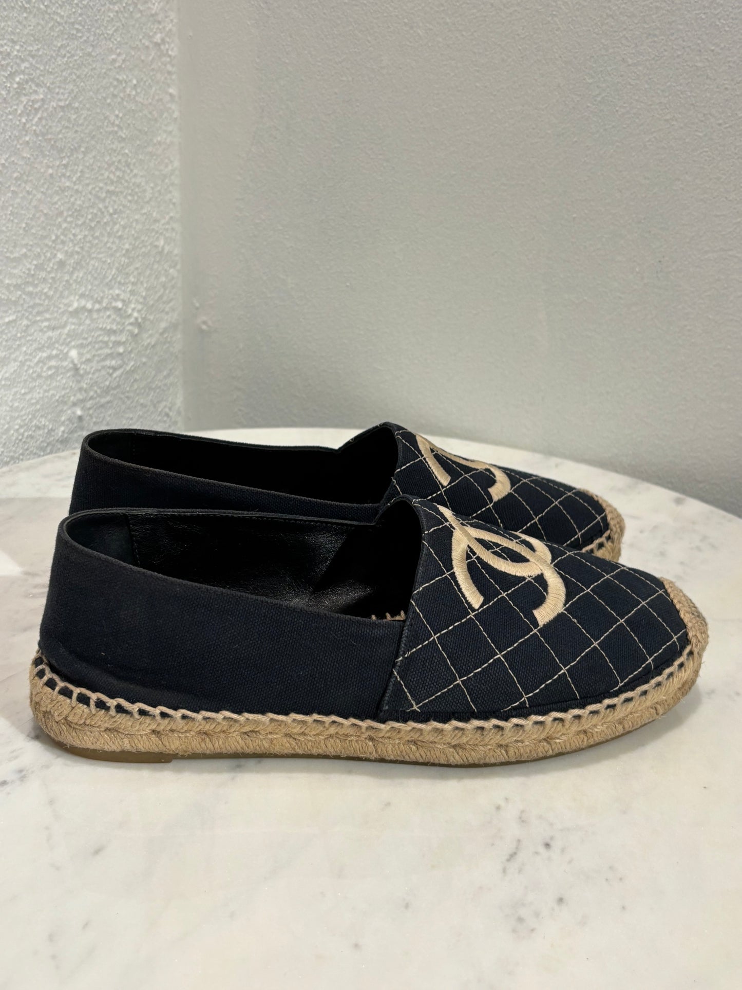 Chanel Espadrilles – Navy with CC Logos – EU 40