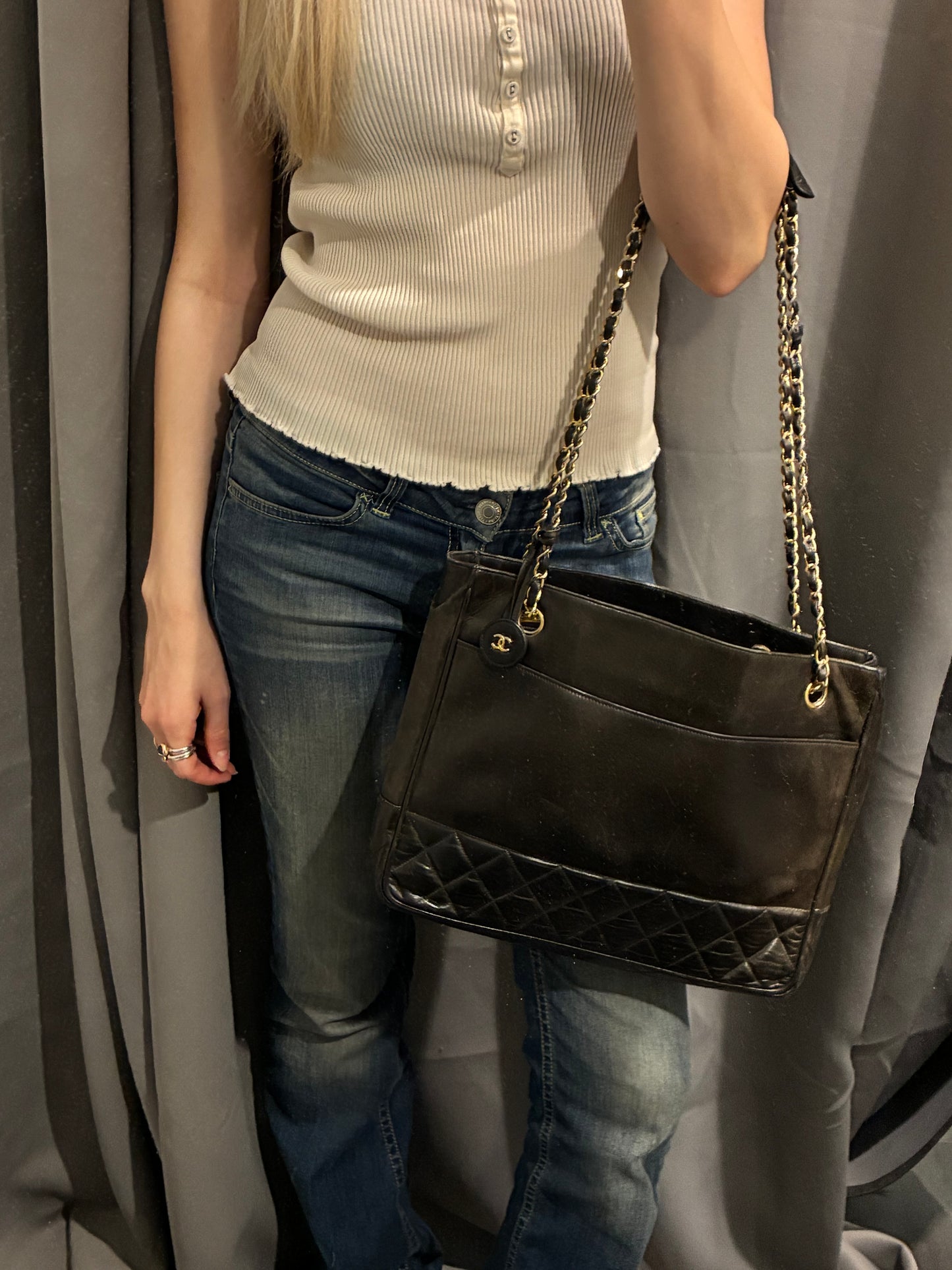 Chanel Vintage Tote - CC Detail - Black Lambskin & 24K Gold Hardware