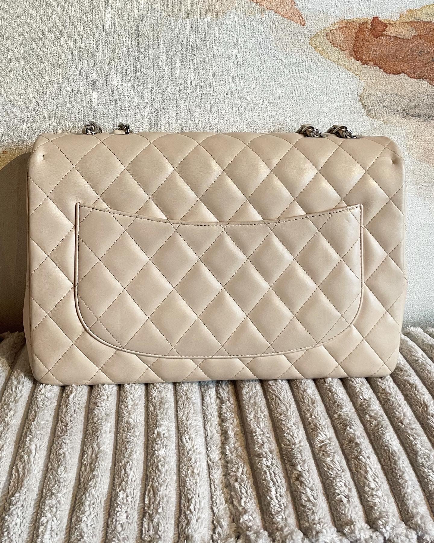 Chanel classic flap bag - Jumbo - Lammeskind