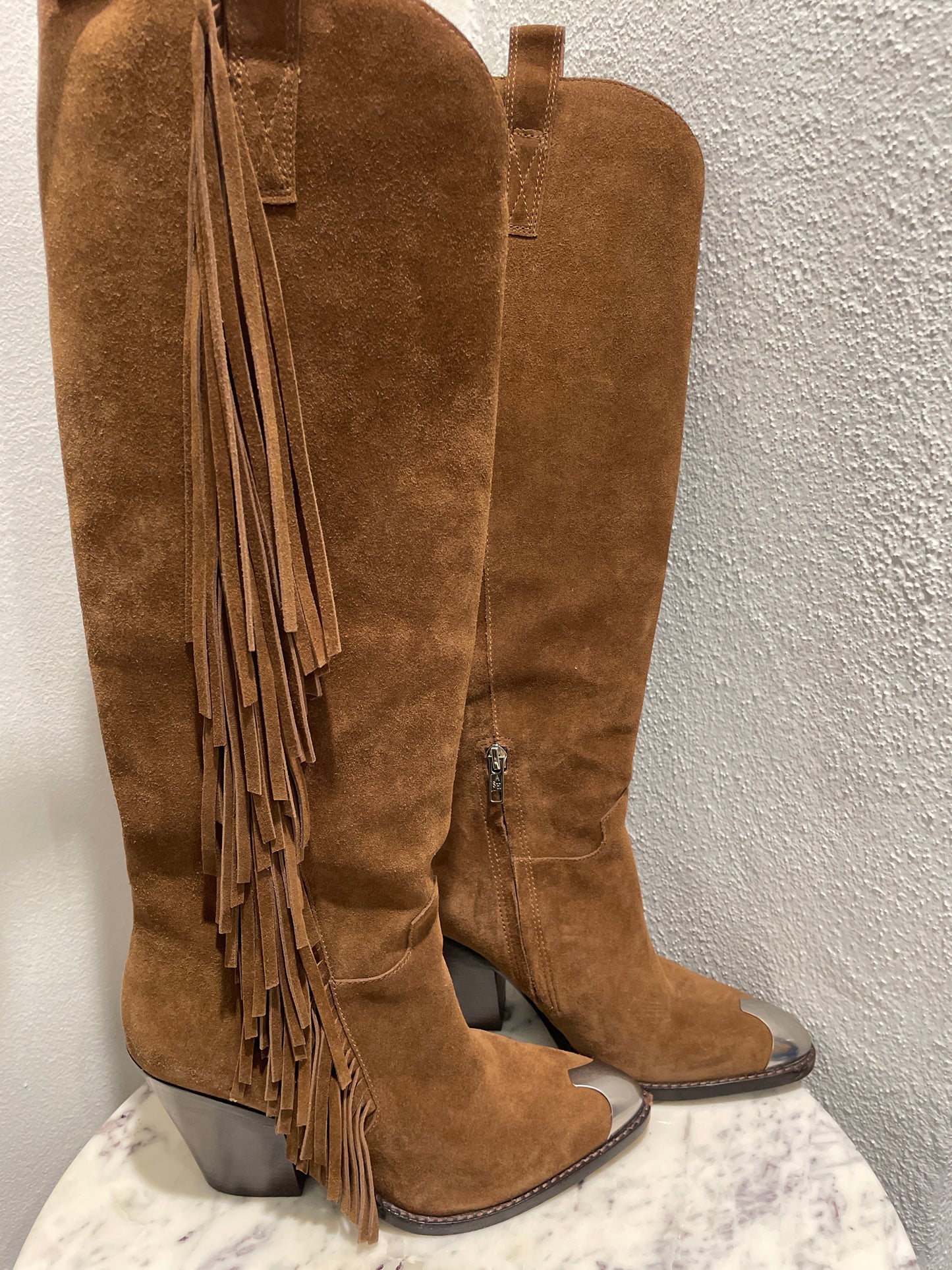 ASH Fringe Suede Boots - 38