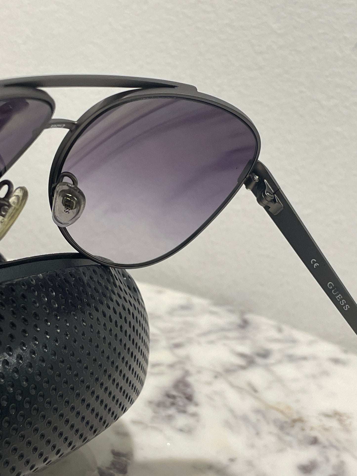 Guess Aviator Sunglasses - like new!