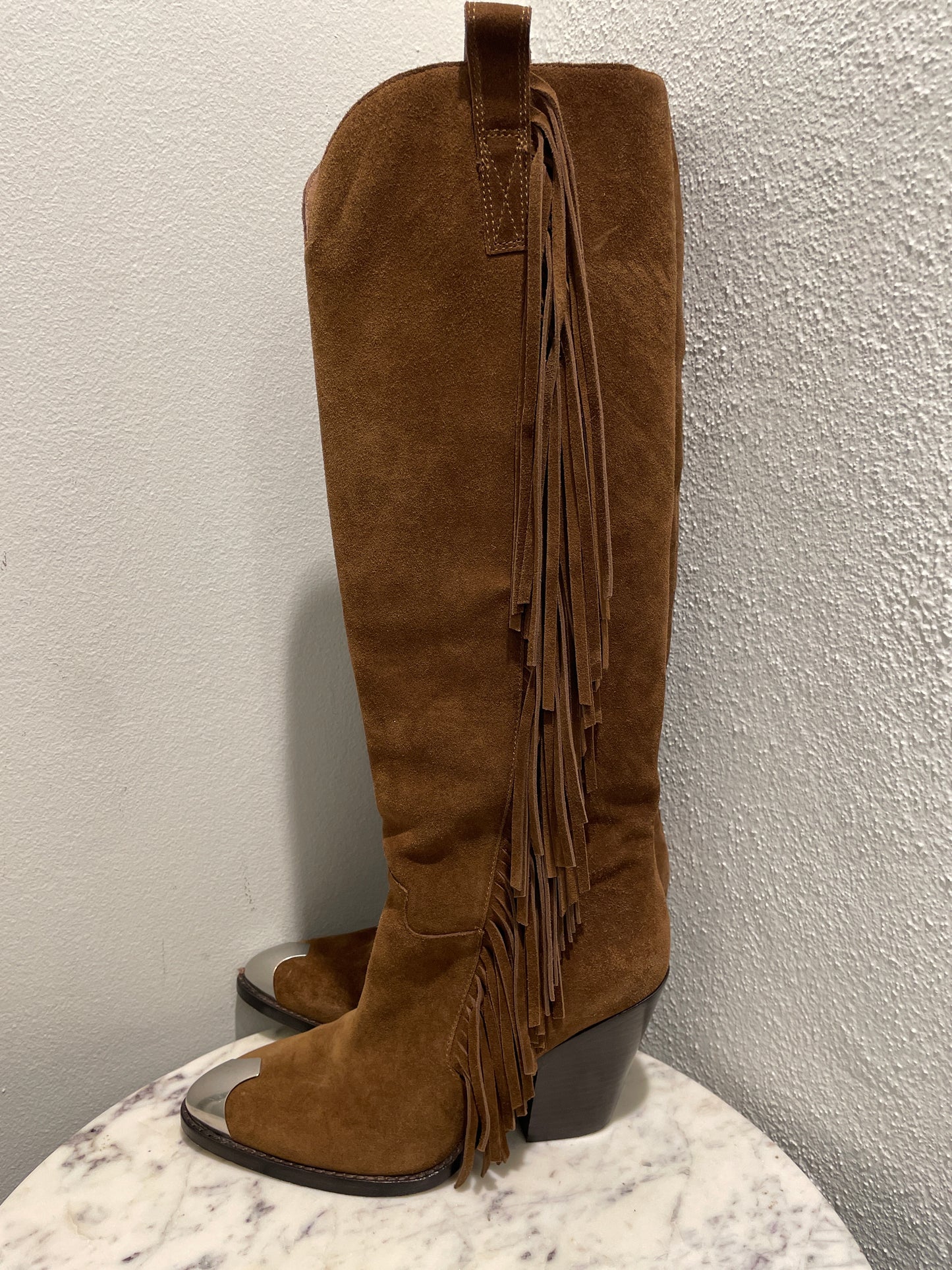 ASH Fringe Suede Boots - 38