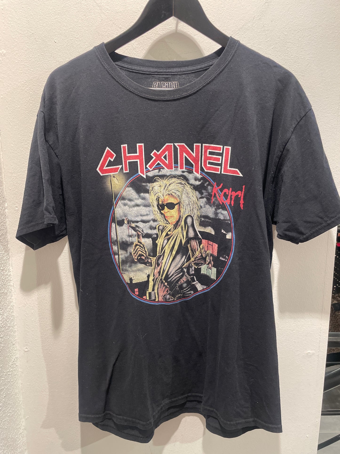 Bleach - Chanel - Karl - T-shirt - Medinas Wardrobe - L