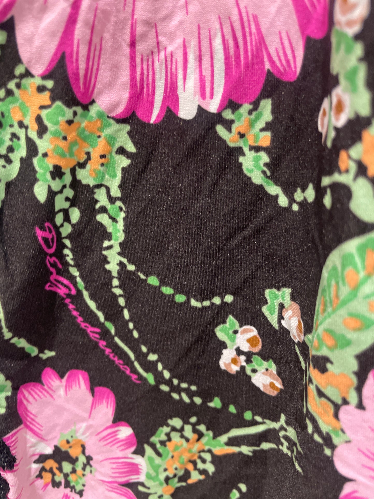 Dolce & Gabbana logo top w. flowers - XS/S