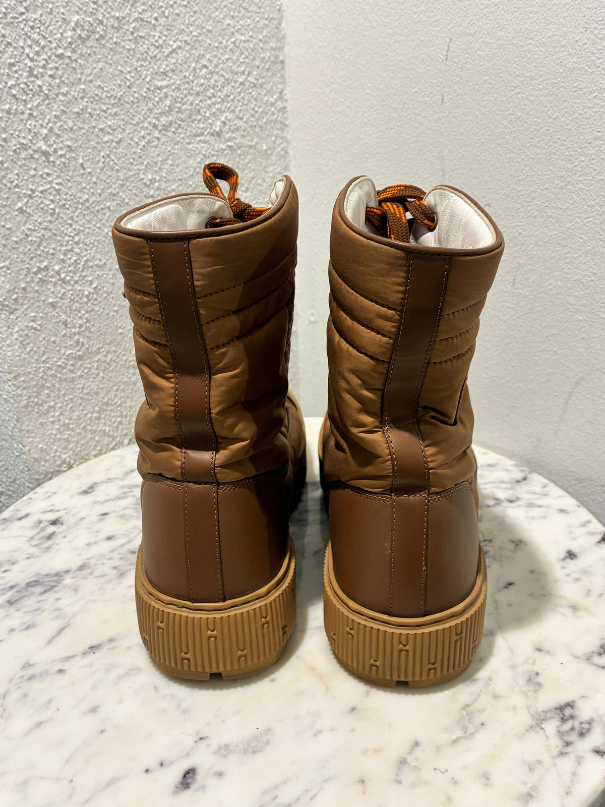 Hermès Boots – Caramel/Brown Calfskin & Parachute Fabric – EU 39
