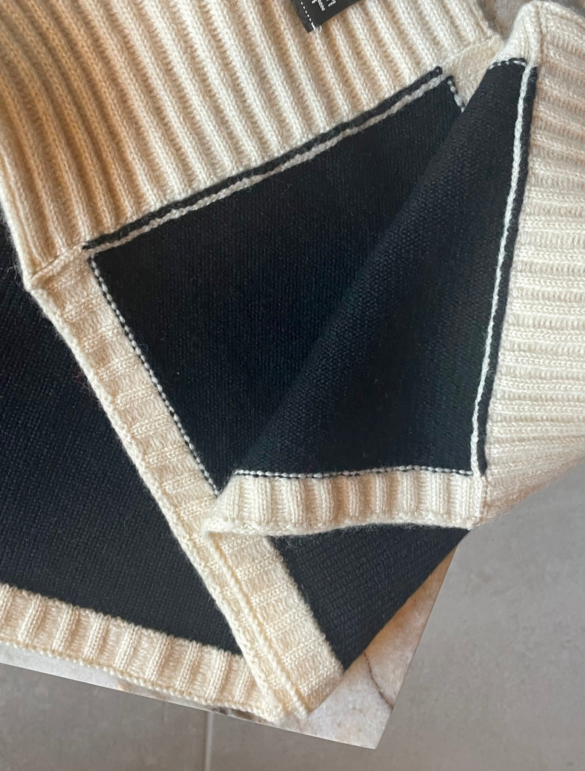 Chanel cashmere tørklæde