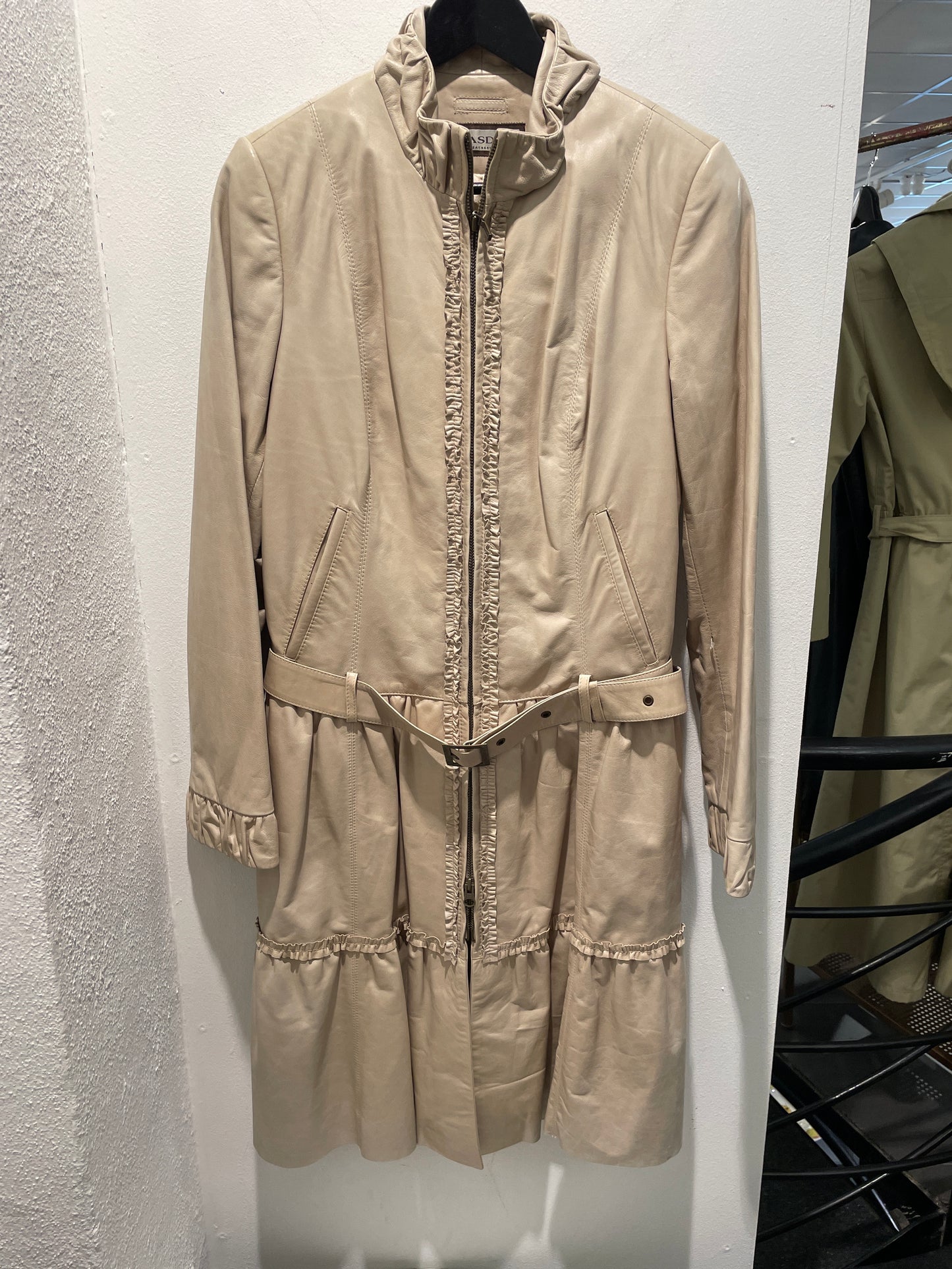 Brand New Beige Soft Leather Ruffled Trench Coat - M