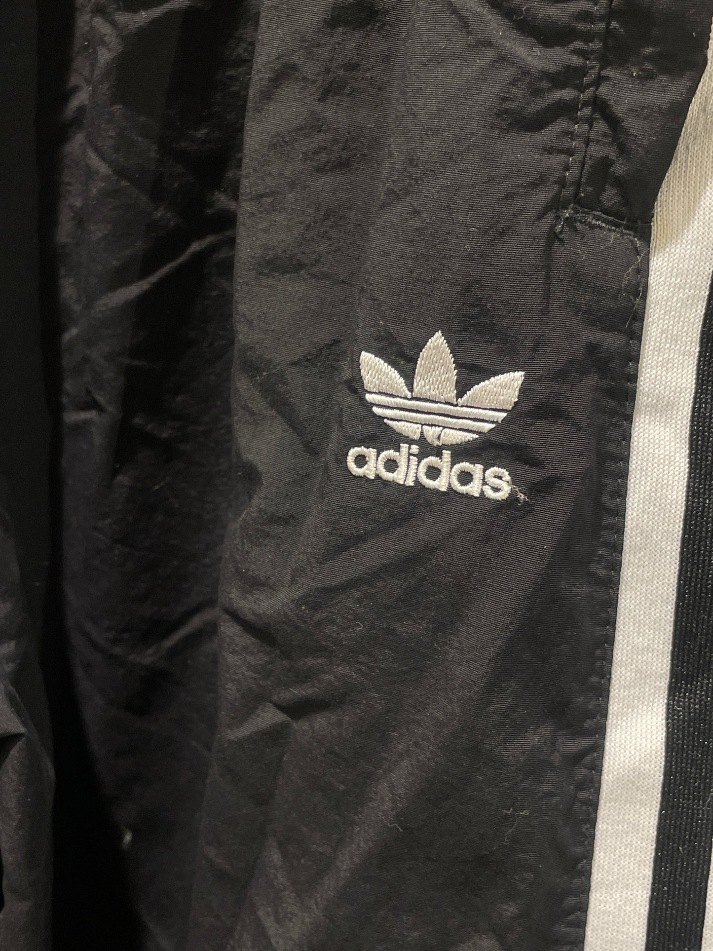 Adidas - Windbreaker Sweatpants - Black/White - Medinas Wardrobe - EU36