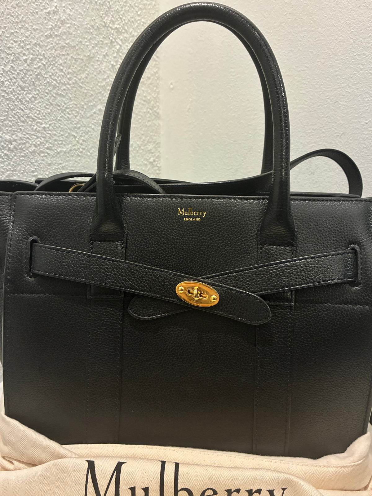 Mulberry Small Zipped Bayswater Satchel - Black Calfskin & Gold Hardware