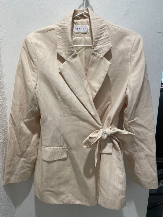 BLANCHE Crinkle Boxy Wrap Blazer - EU36