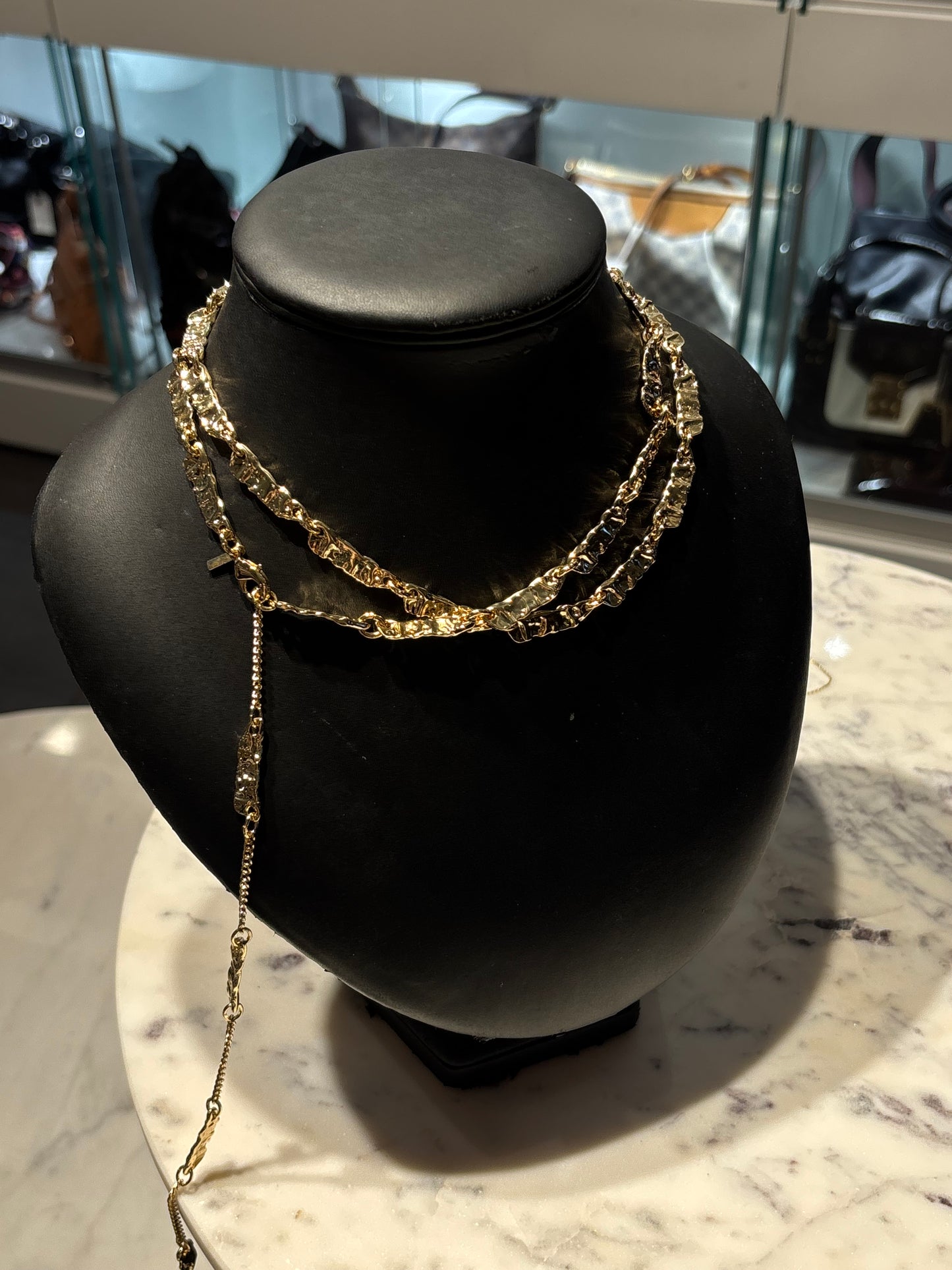 Pilgrim - Necklace - Gold Hammered L - Medinas Wardrobe