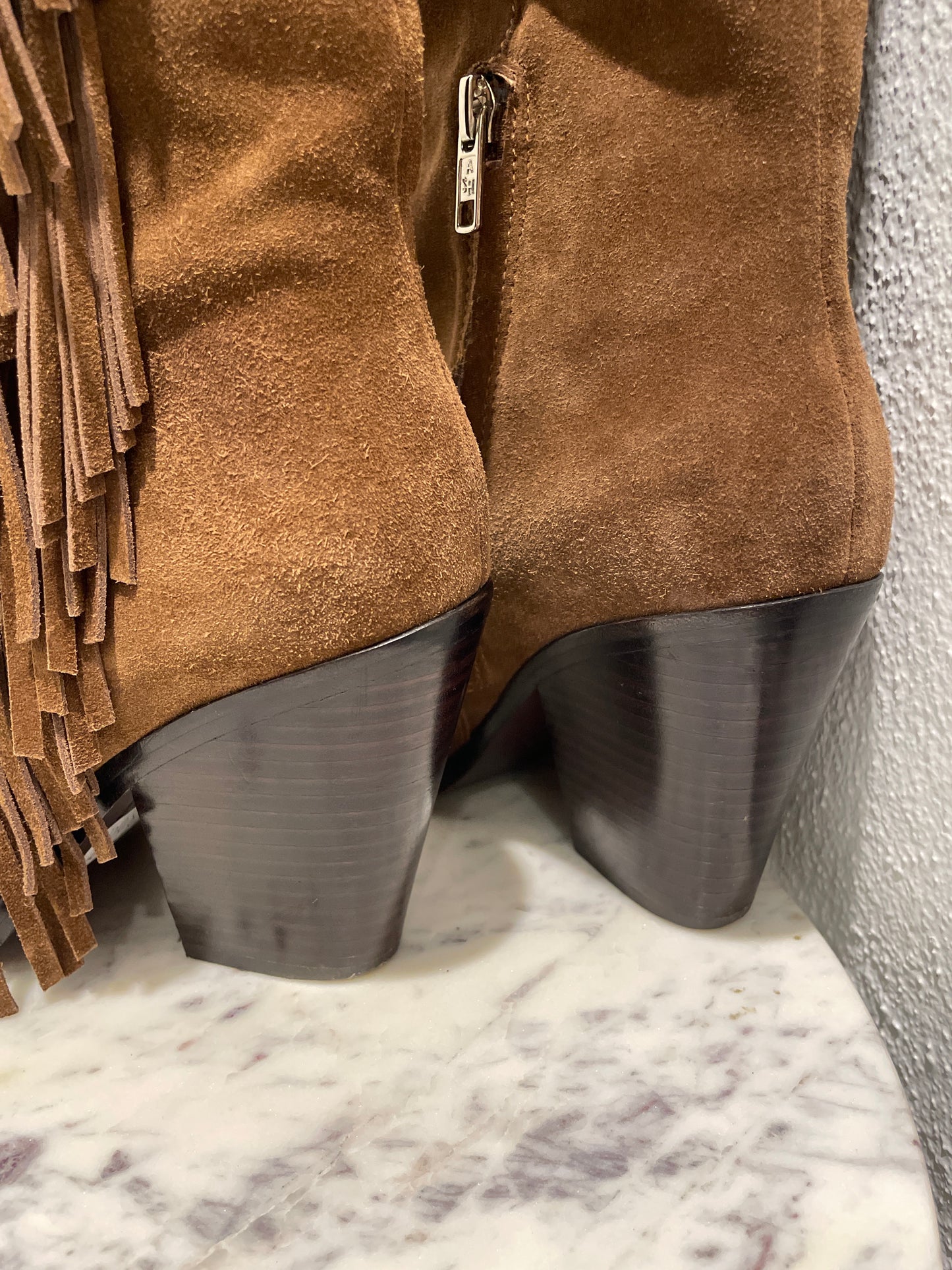 ASH Fringe Suede Boots - 38