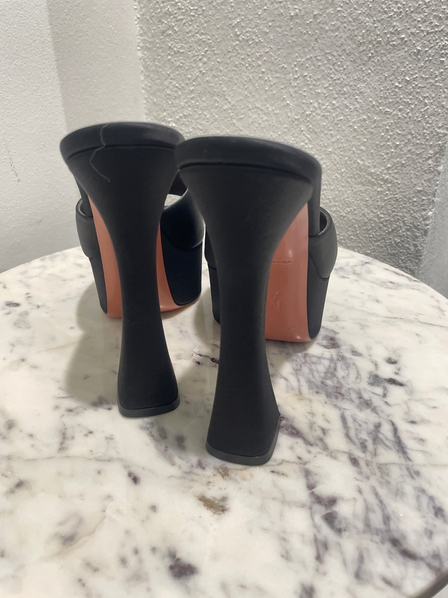 Amina Muaddi - Dalida Platform Mules – EU 39,5 - Medinas Wardrobe