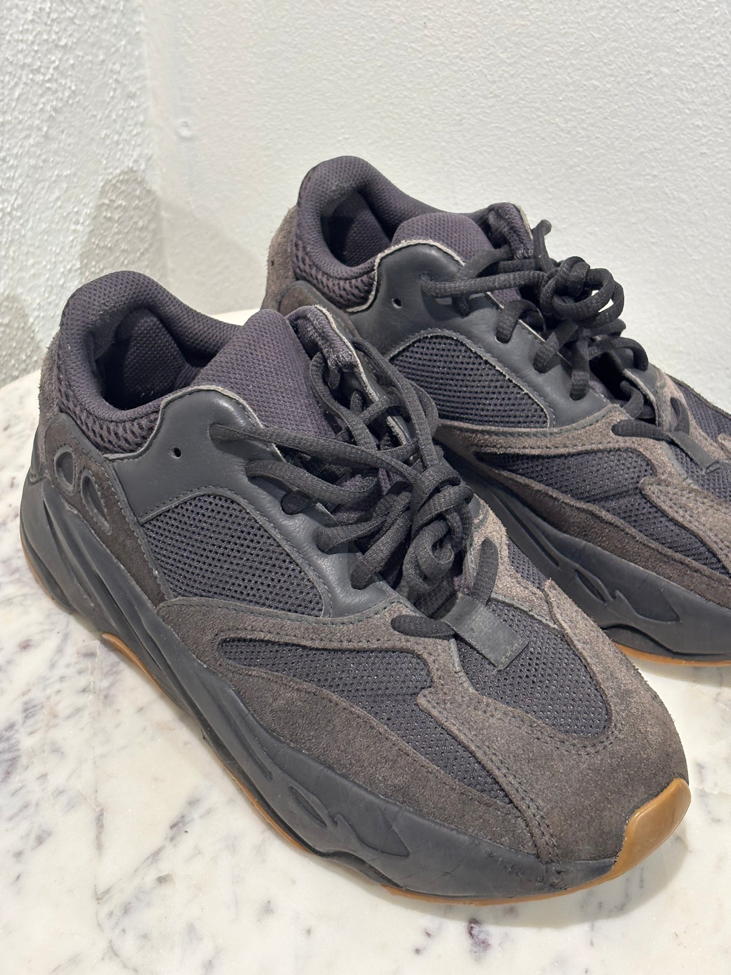 Adidas Yeezy - Adidas Yeezy Boost 700 V1 "Utility Black" - EU40 - Medinas Wardrobe