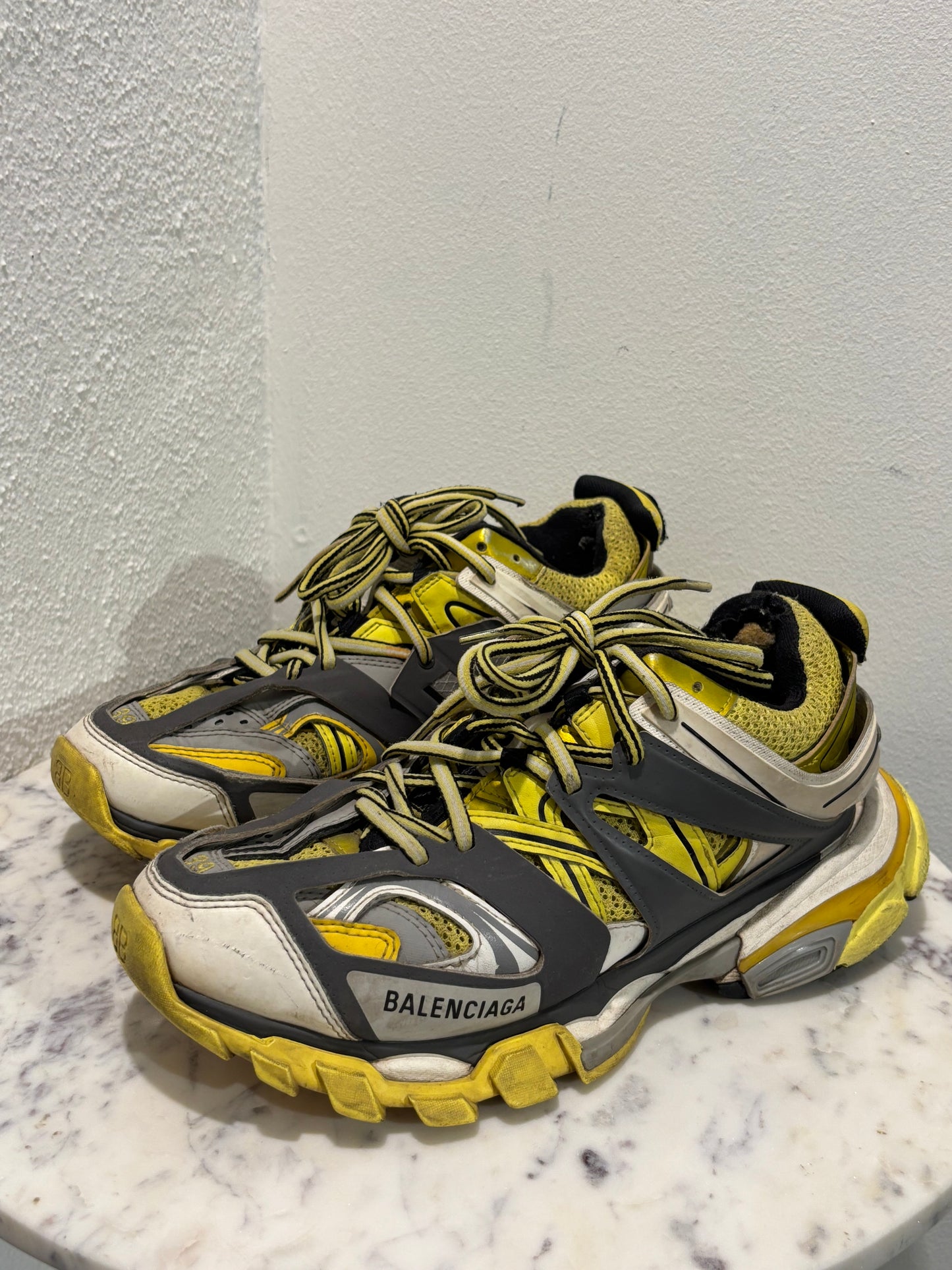 Balenciaga - Track 1.0 - Yellow/Grey/White - EU39 - Medinas Wardrobe