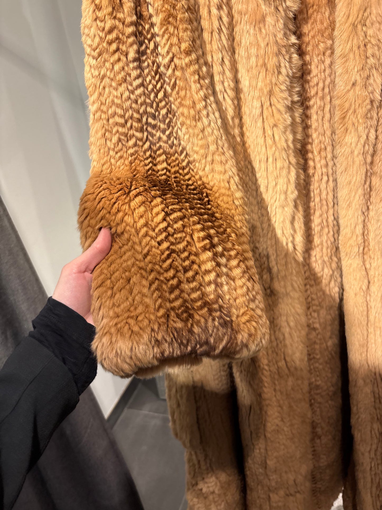 Alex Petersen Fur Coat - Rabbit - Size S-L