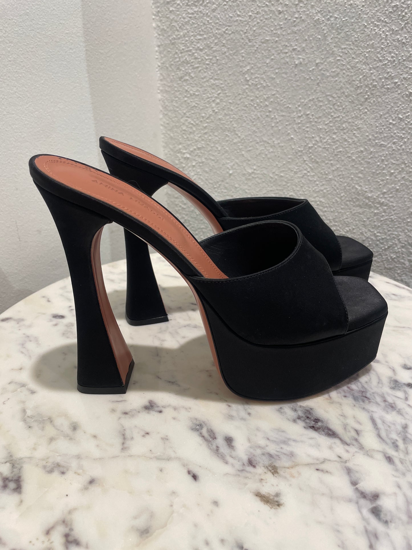 Amina Muaddi - Dalida Platform Mules – EU 39,5 - Medinas Wardrobe