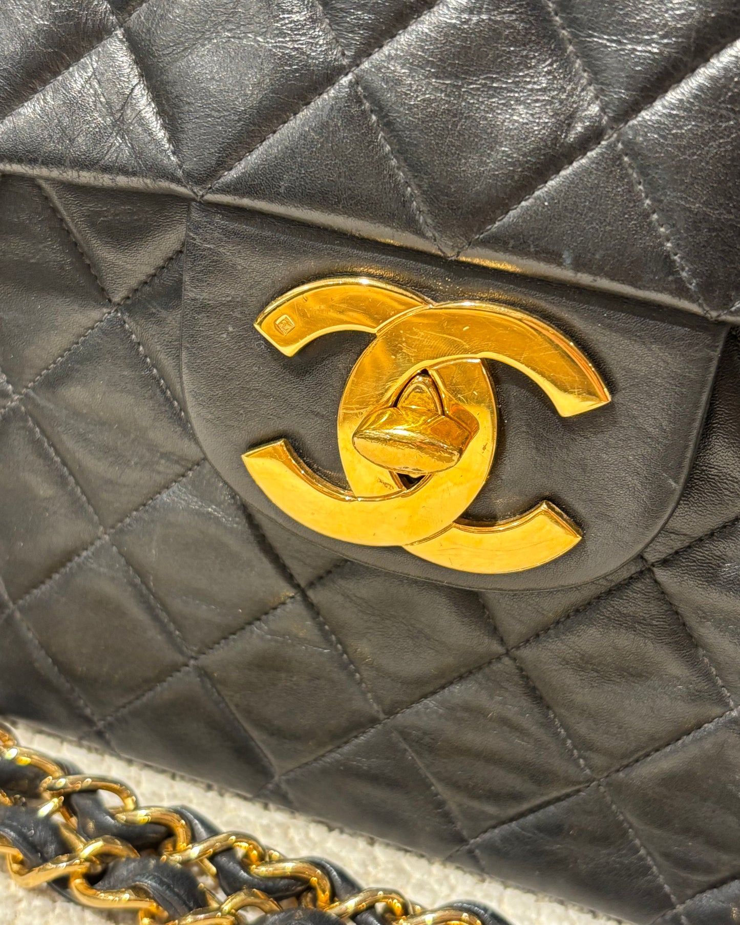 Chanel Vintage XL Classic Flap Bag – Black Lambskin & 24K Gold Hardware