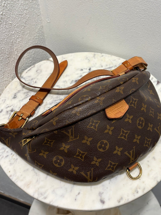 Louis Vuitton Bumbag - Monogram Leather
