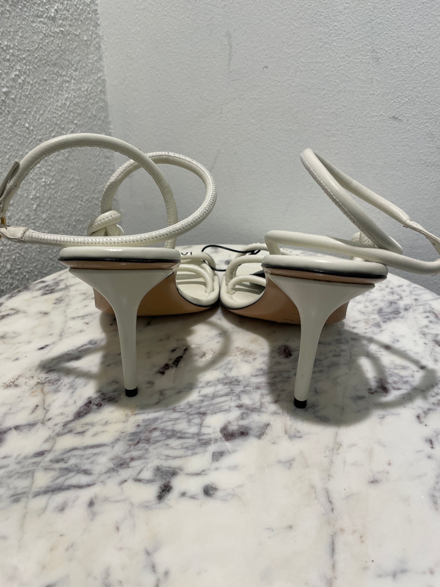 Louis Vuitton - White Strappy Leather Heeled Sandals – Pristine, Like New Condition  - 38