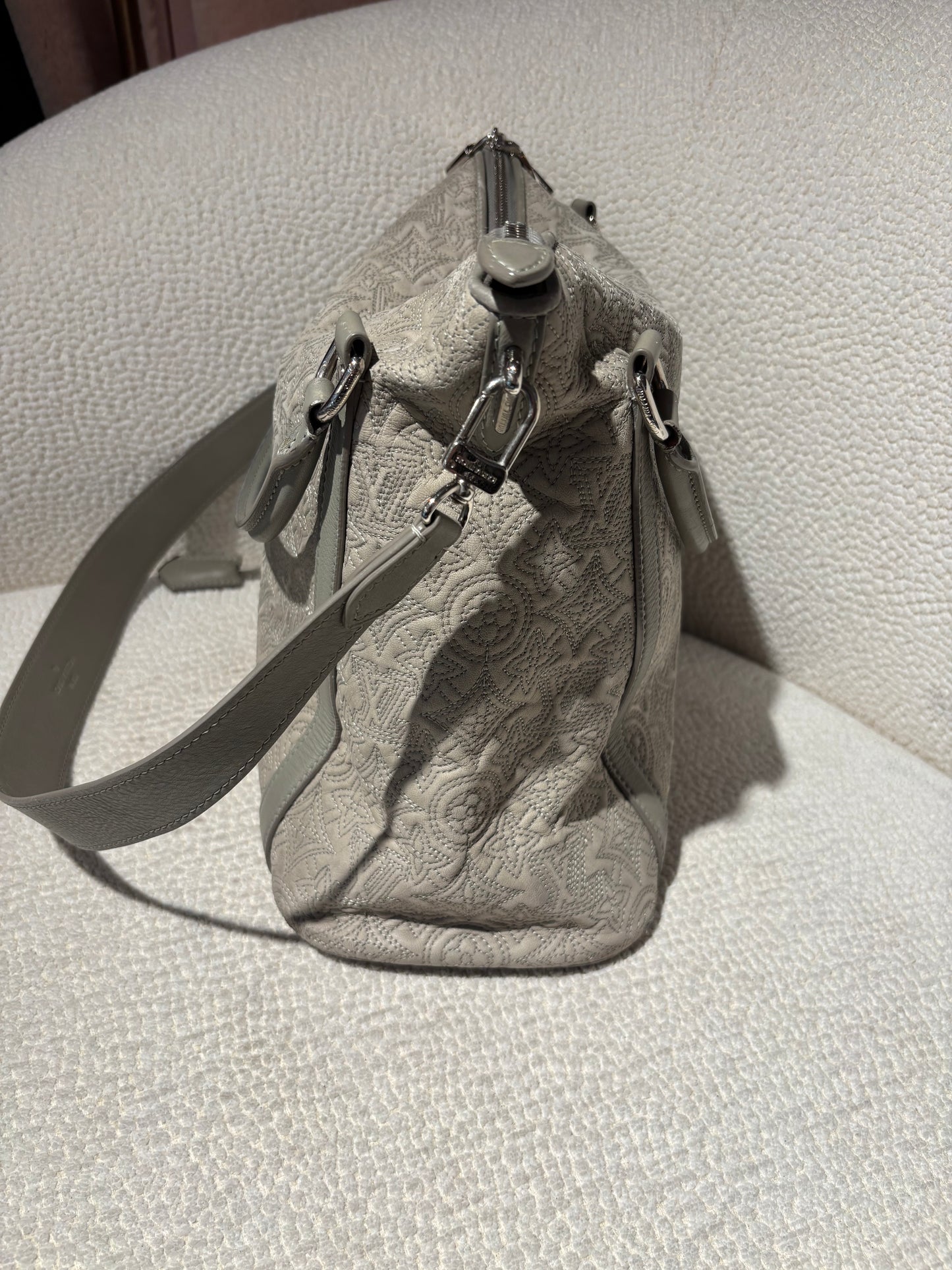 Louis Vuitton Antheia Ixia Bag – Monogram Leather in Grey