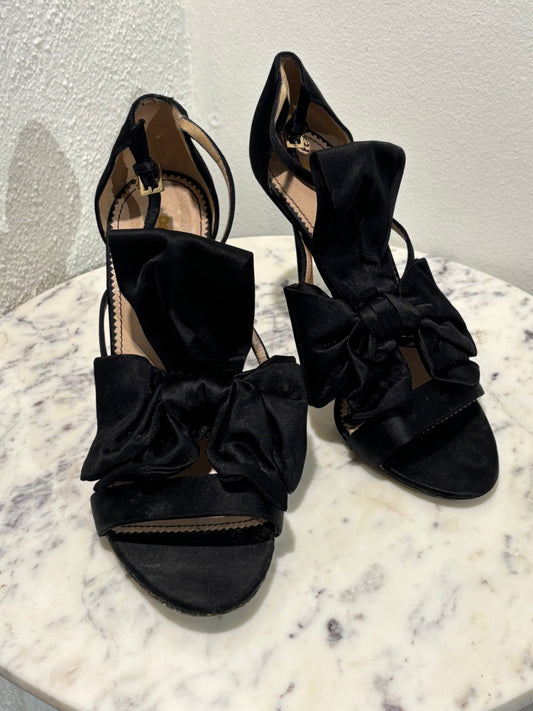 DSQUARED - Elegant black satin bow sandals - 38,5 - Medinas Wardrobe