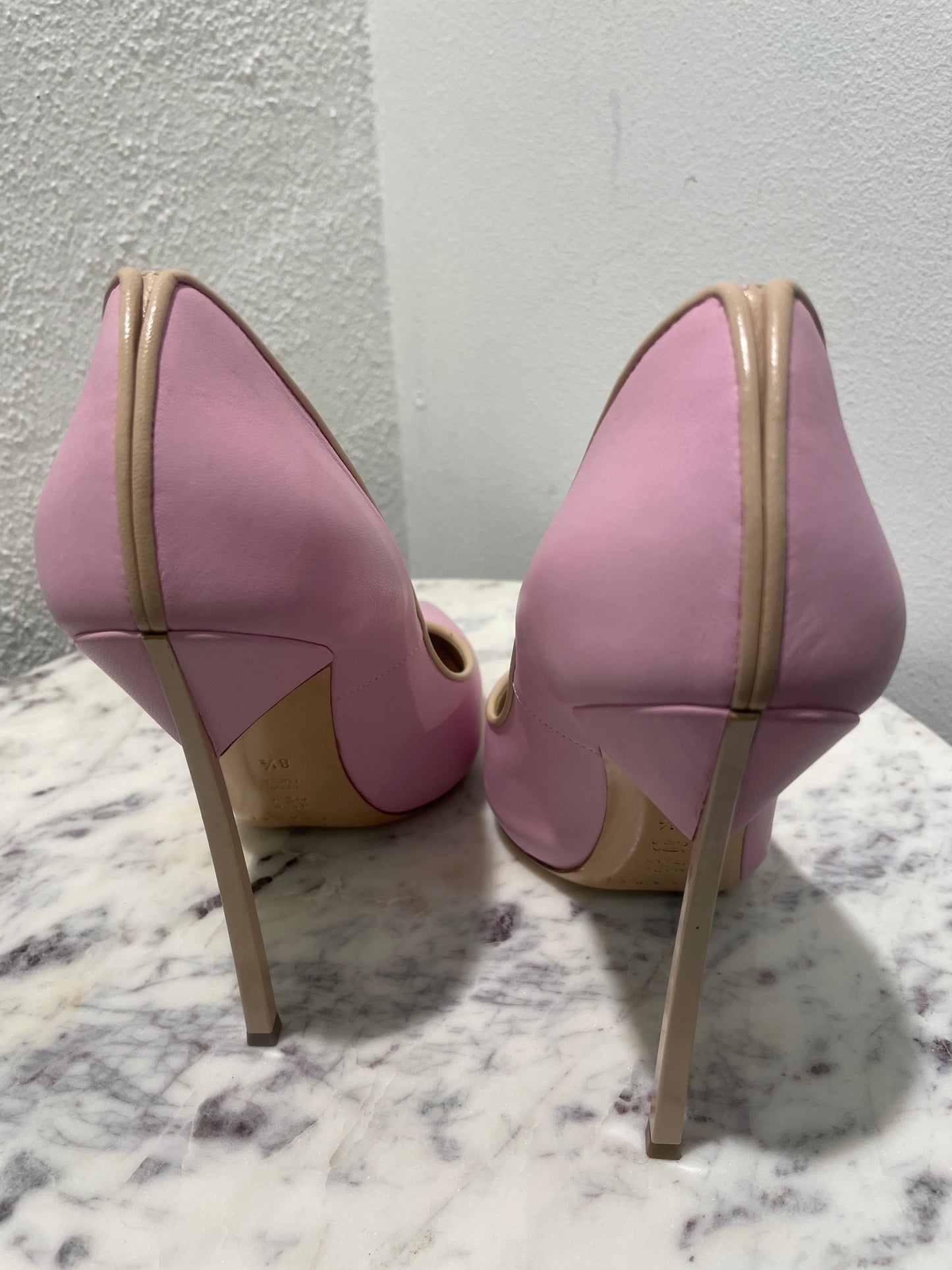 Casadei Classic Pastel Pink 'Blade' Steel Heel Pumps – Brand New & Unworn - 38,5