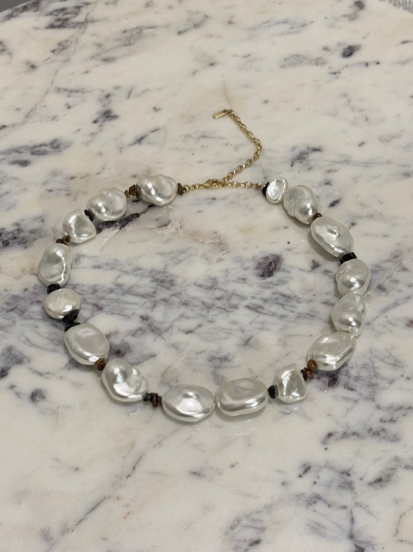 Pilgrim - Necklace - Gold with Pearls- Medinas Wardrobe