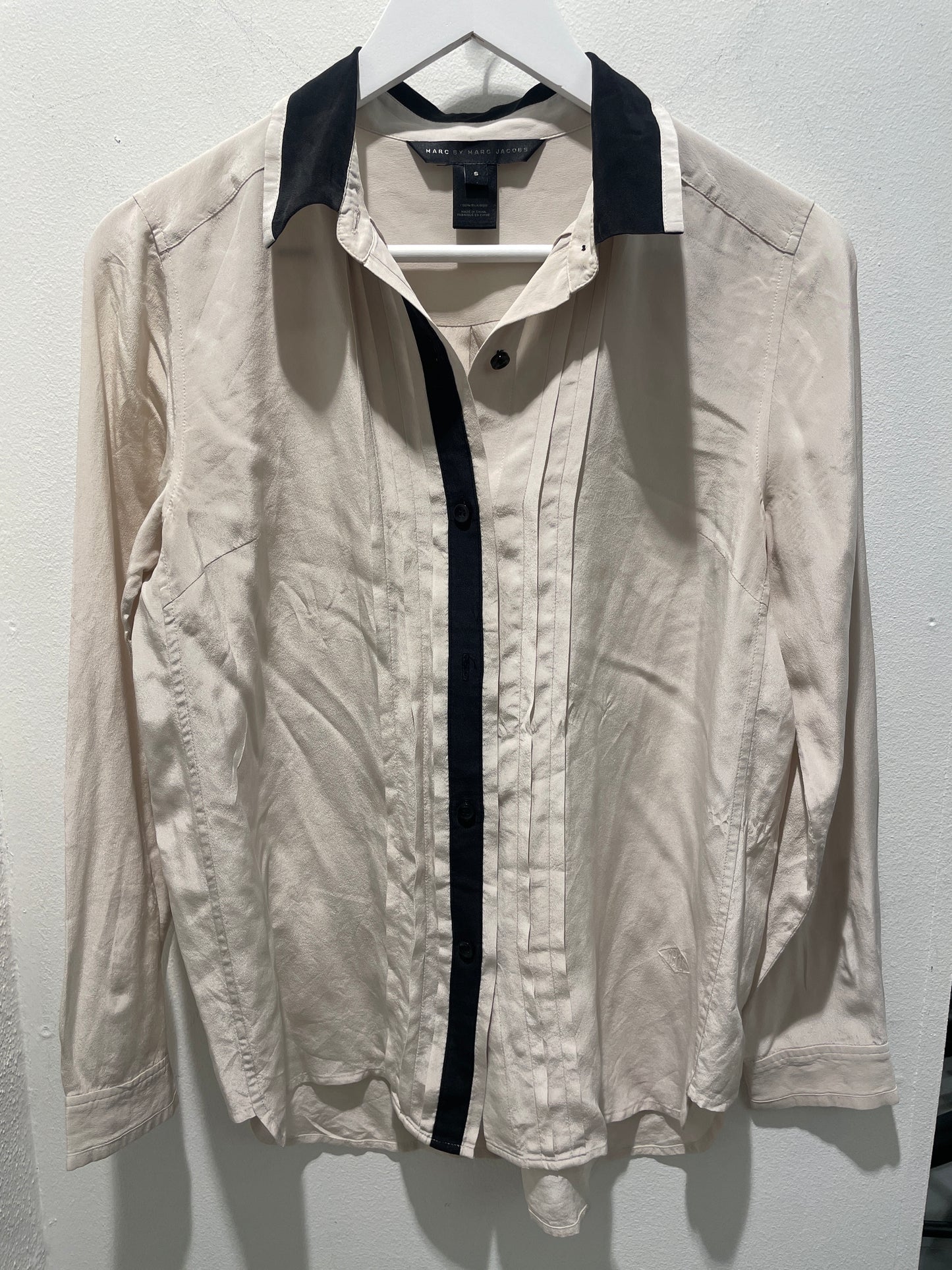 Marc by Marc Jacobs Silk Tuxedo-Style Blouse – Size S