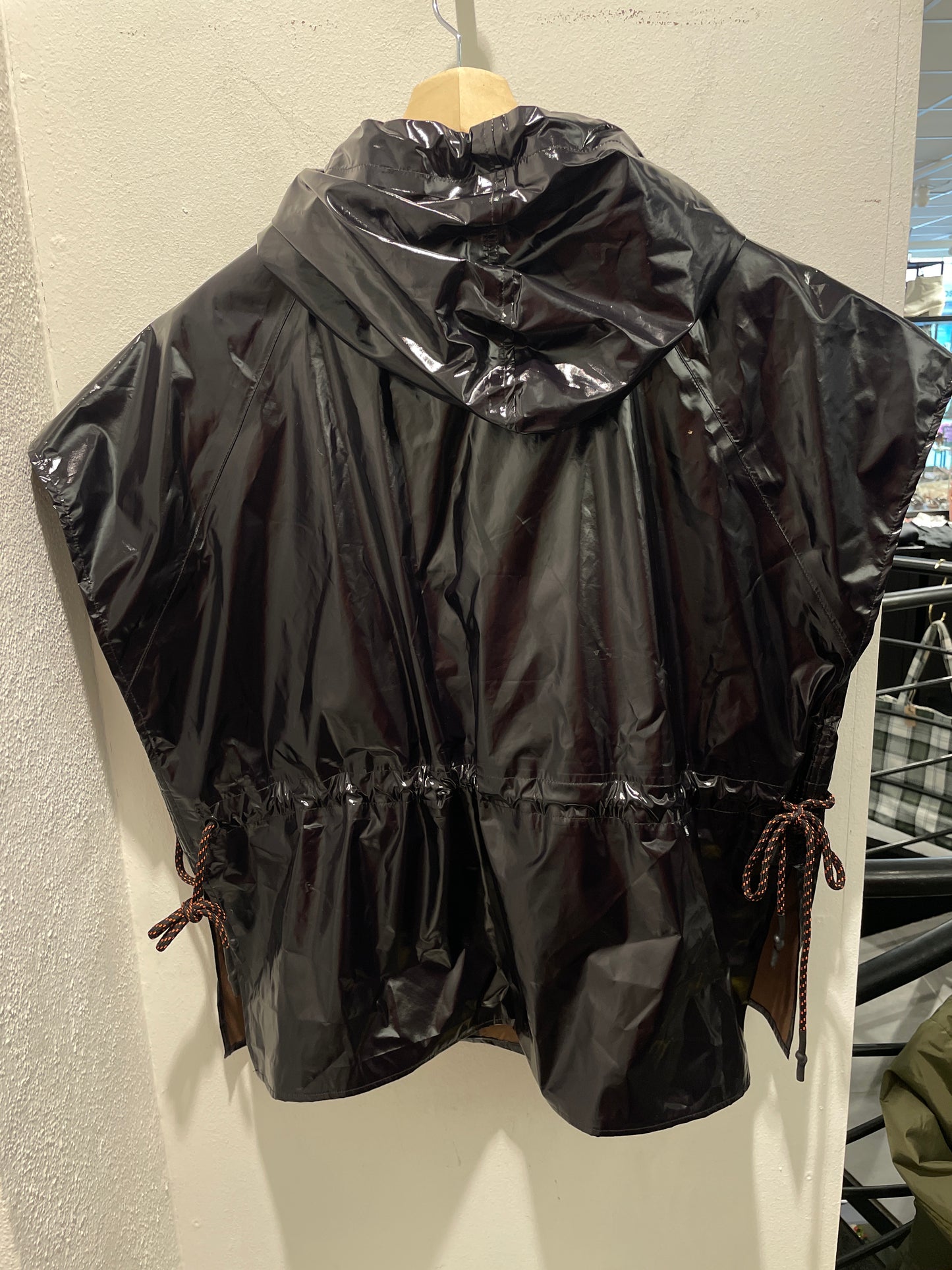 DAY - Exclusive Rain Vest / Poncho in Black Patent Look with Cognac Lining - One Size