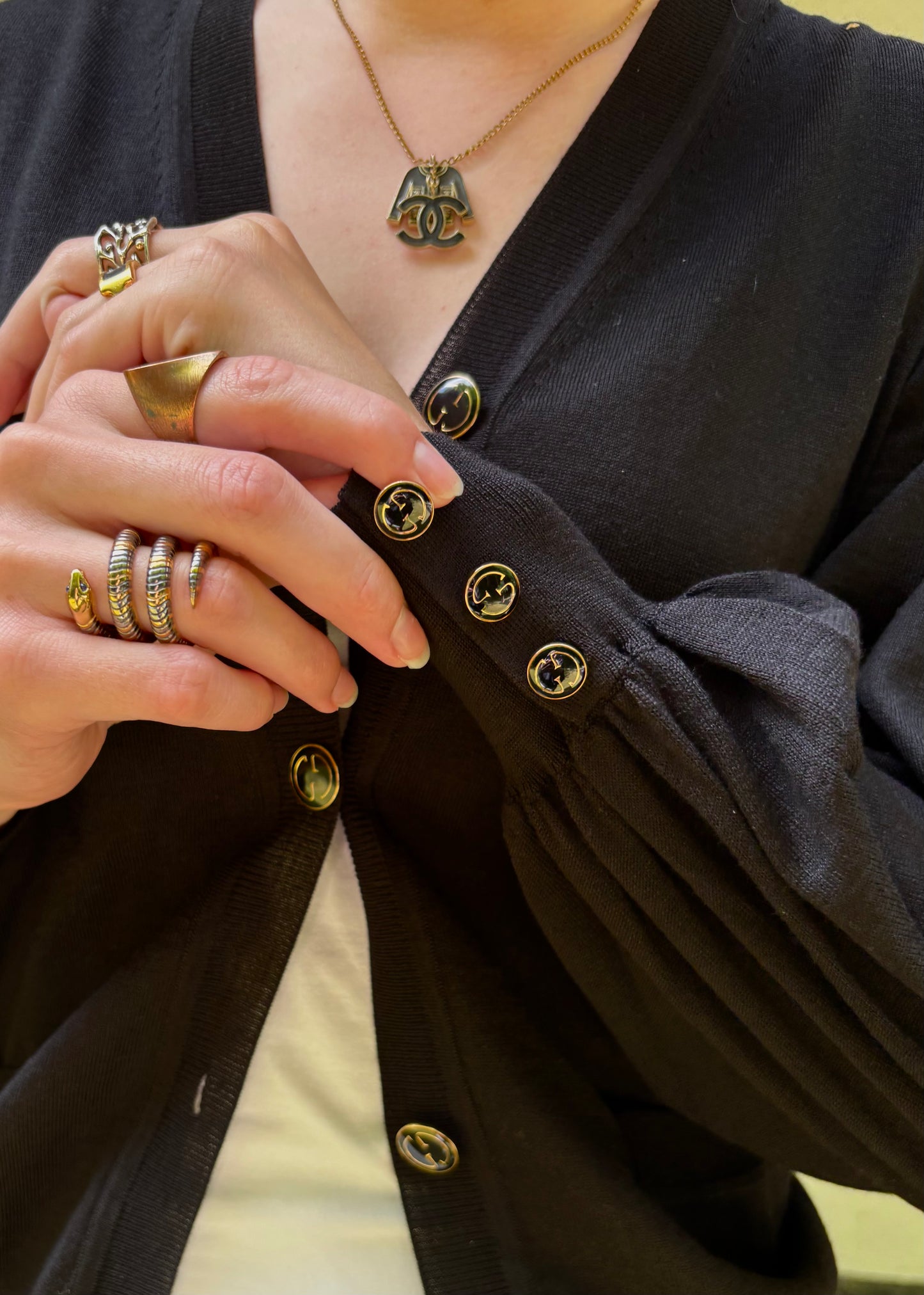 Gucci Cardigan - Guld G knapper - Ny og ubrugt m. tag - S/M