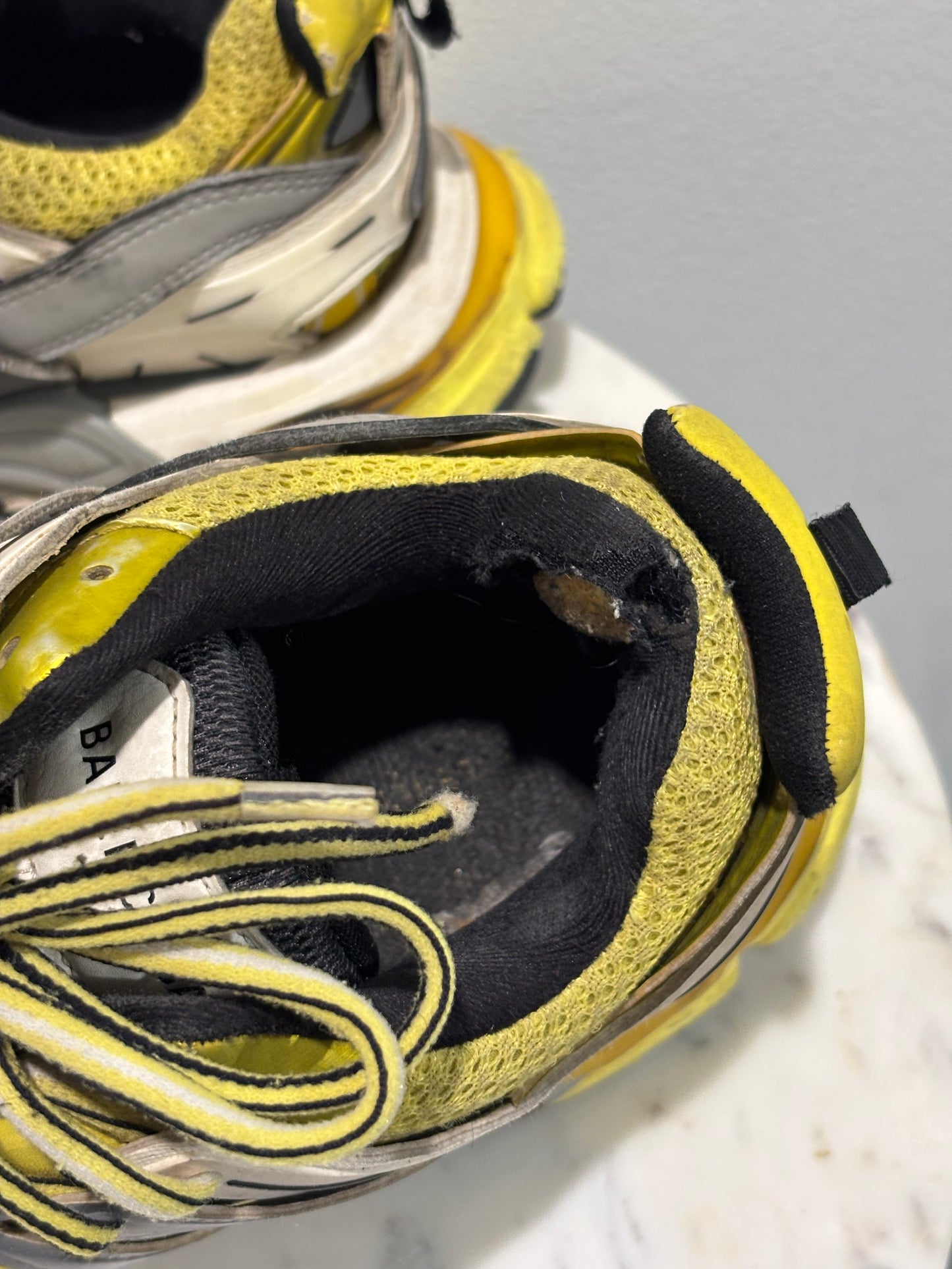 Balenciaga - Track 1.0 - Yellow/Grey/White - EU39 - Medinas Wardrobe