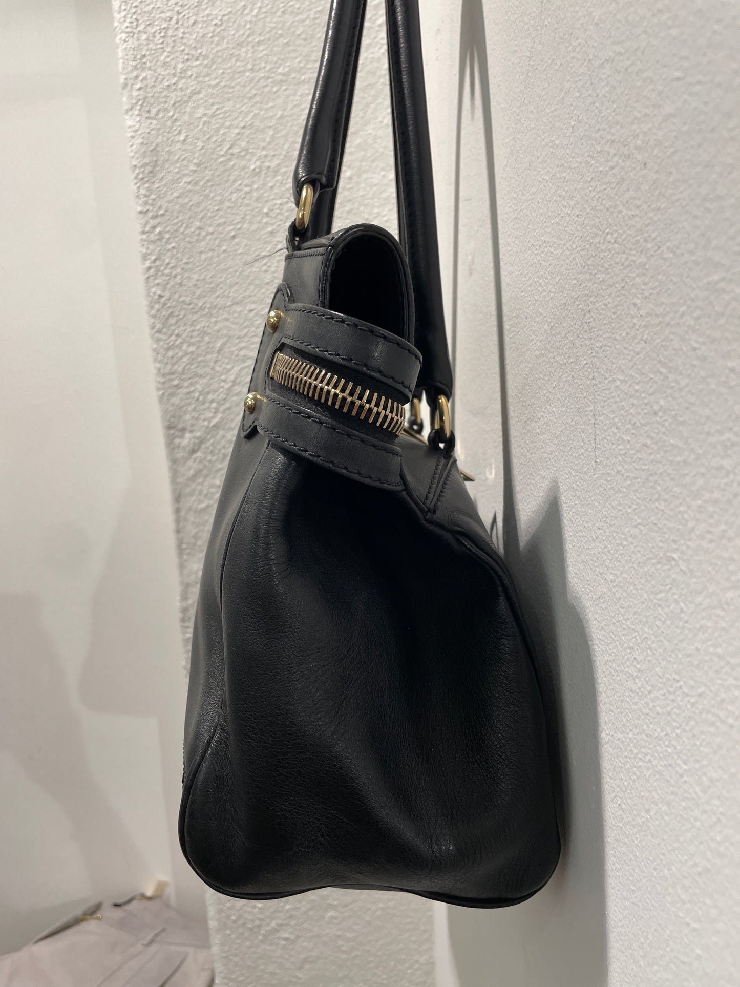 Max Mara Margaux Leather Handbag – Black