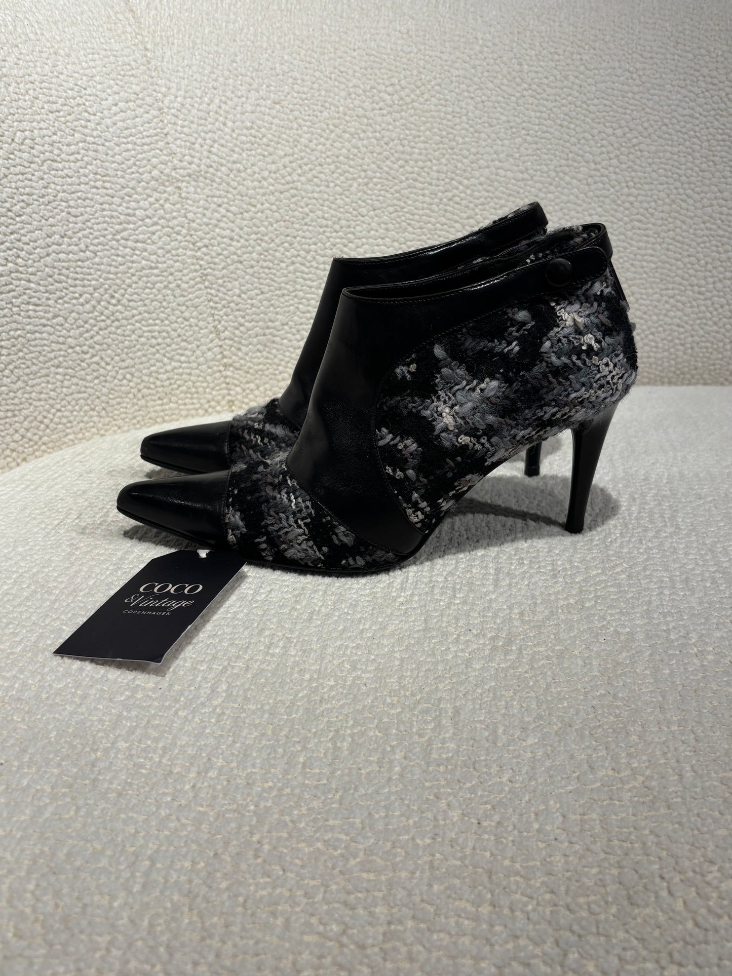 Chanel Ankle Boots – Lambskin & Camelia Bouclé in Black & Grey Mix - EU 38