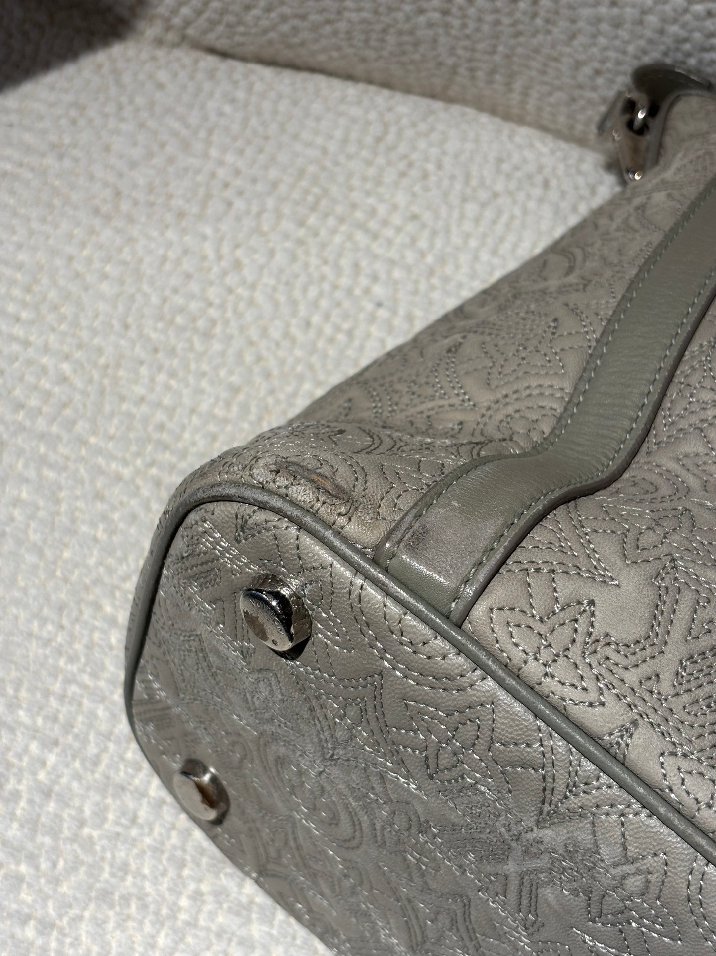 Louis Vuitton Antheia Ixia Bag – Monogram Leather in Grey