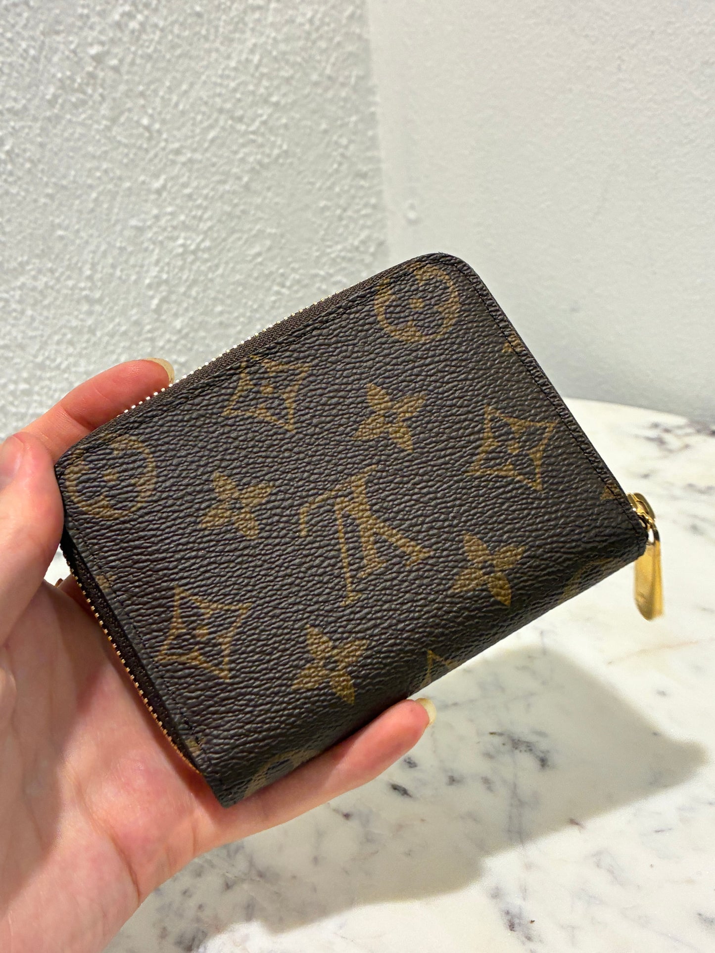 Louis Vuitton - Zippy Wallet