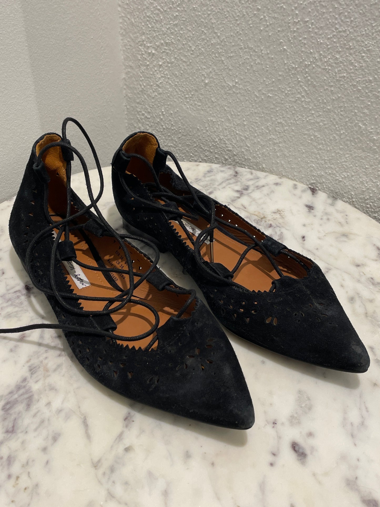 & Other Stories Cut Out Lace Up Suede Ballerina Flats – Black - 36