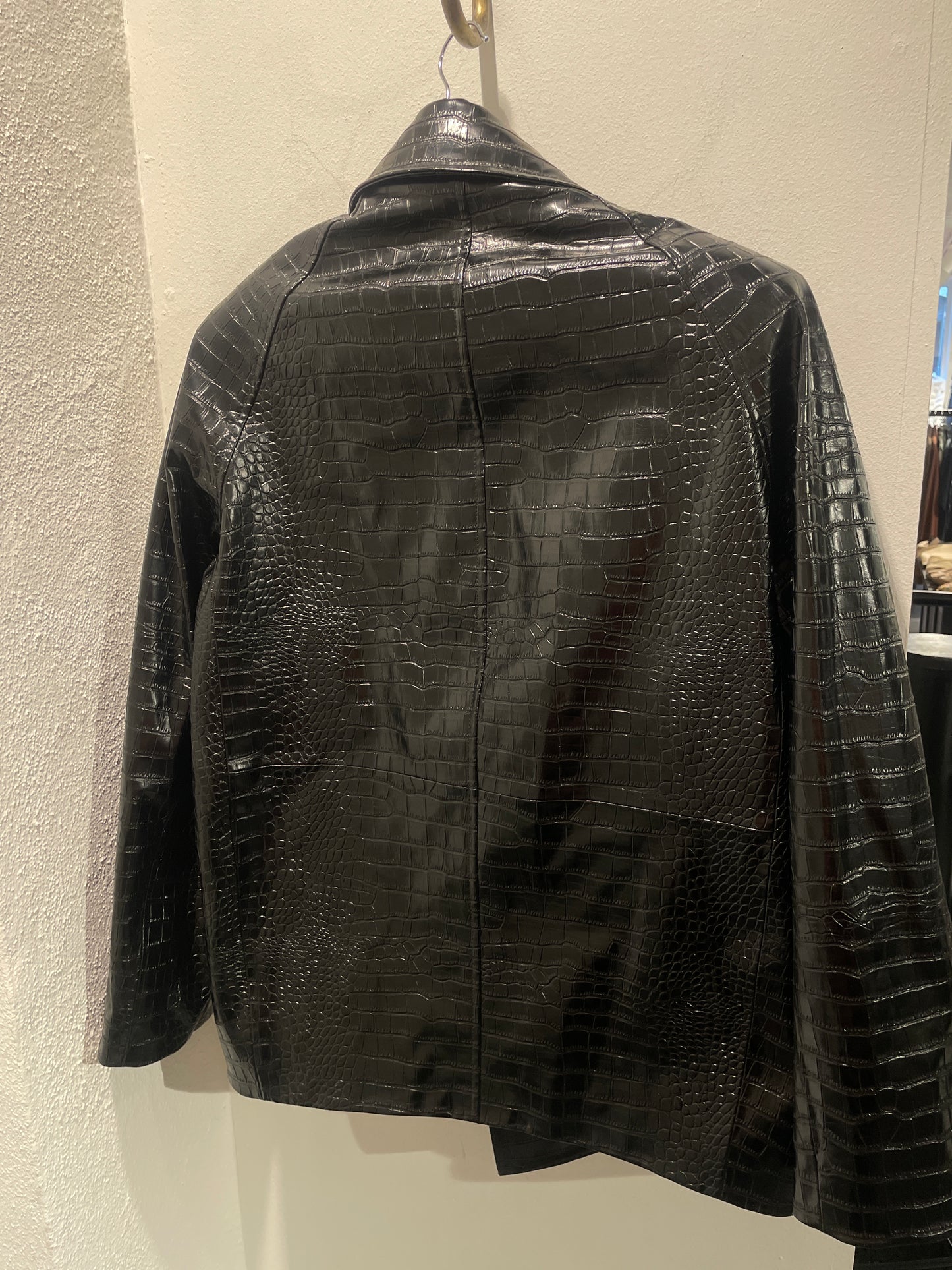 The Frankie Shop - Oversized Croco Blazer - Medinas Wardrobe - S