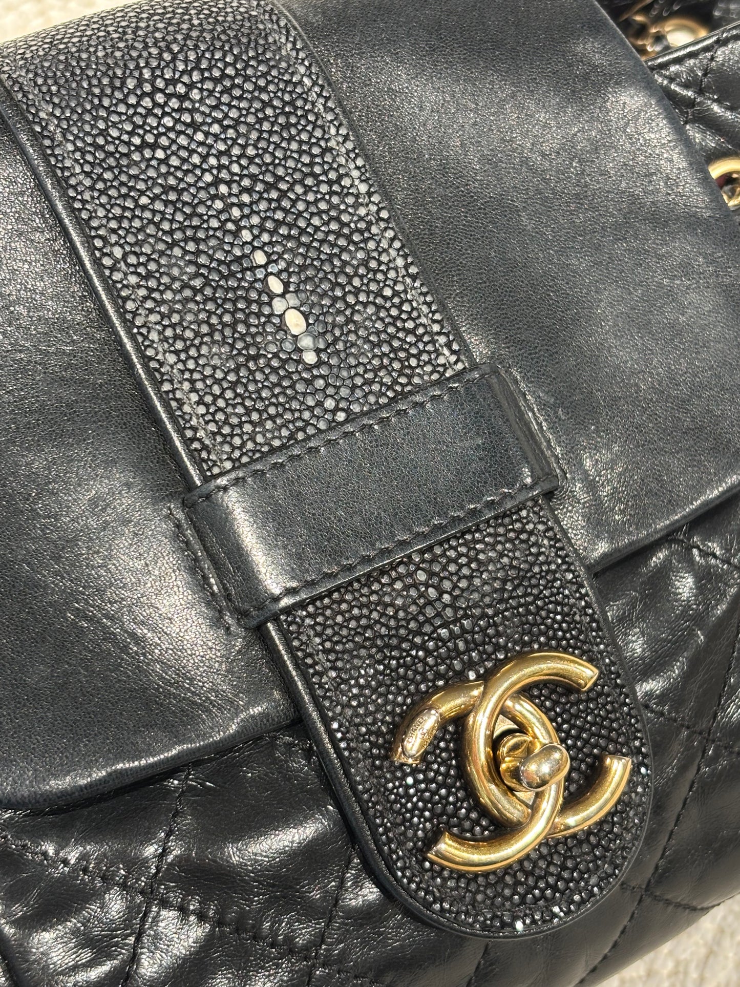 Chanel Stingray Bindi CC Accordion Tote – Black Calfskin & Gold Hardware
