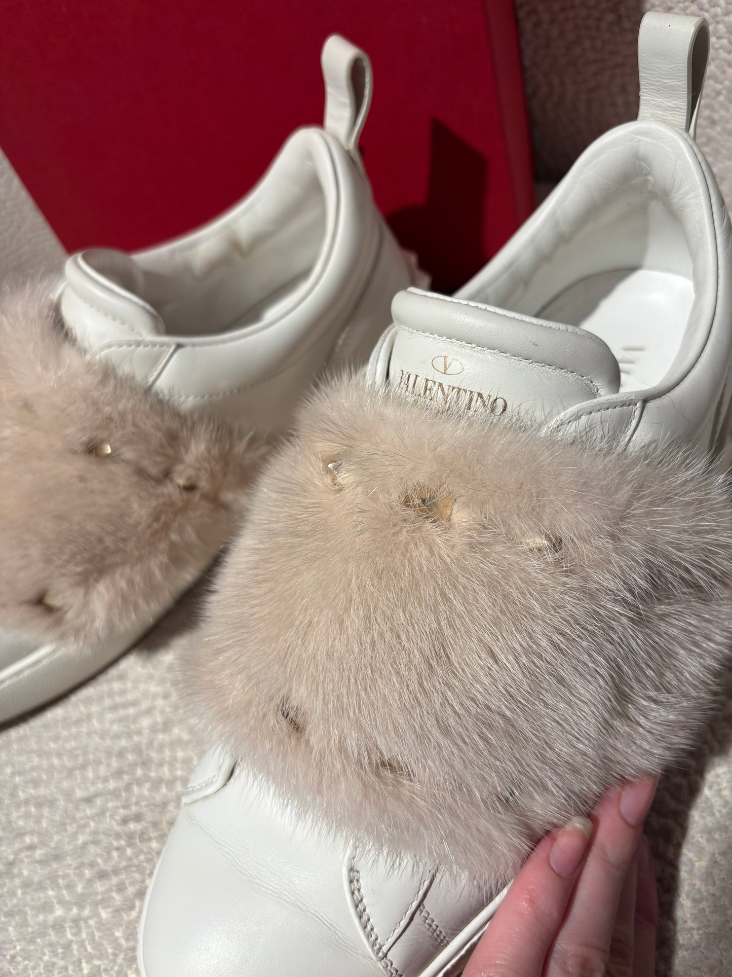 Valentino Rockstud sneakers- with mink - size