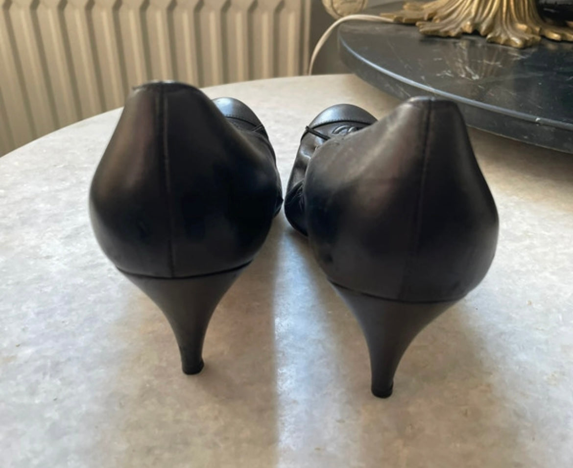 Chanel - Cambon heels med elastisk fod og CC logo