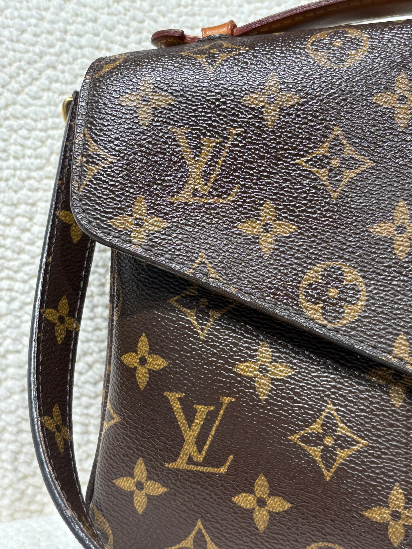 Louis Vuitton Pochette Métis – Brown Iconic Monogram leather