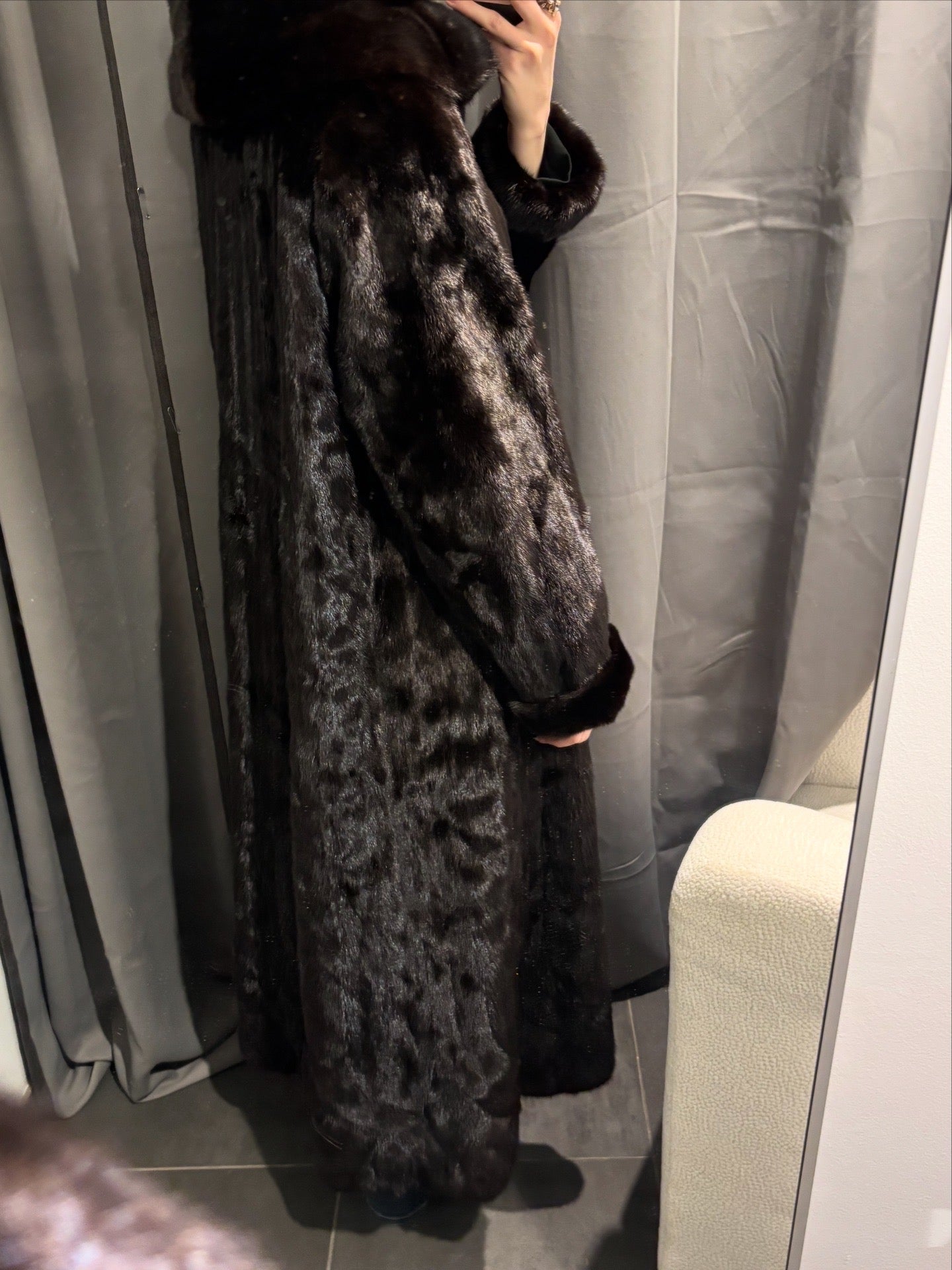 Furrier Ole B. Christensen Fur Coat - Mink - Size S-L