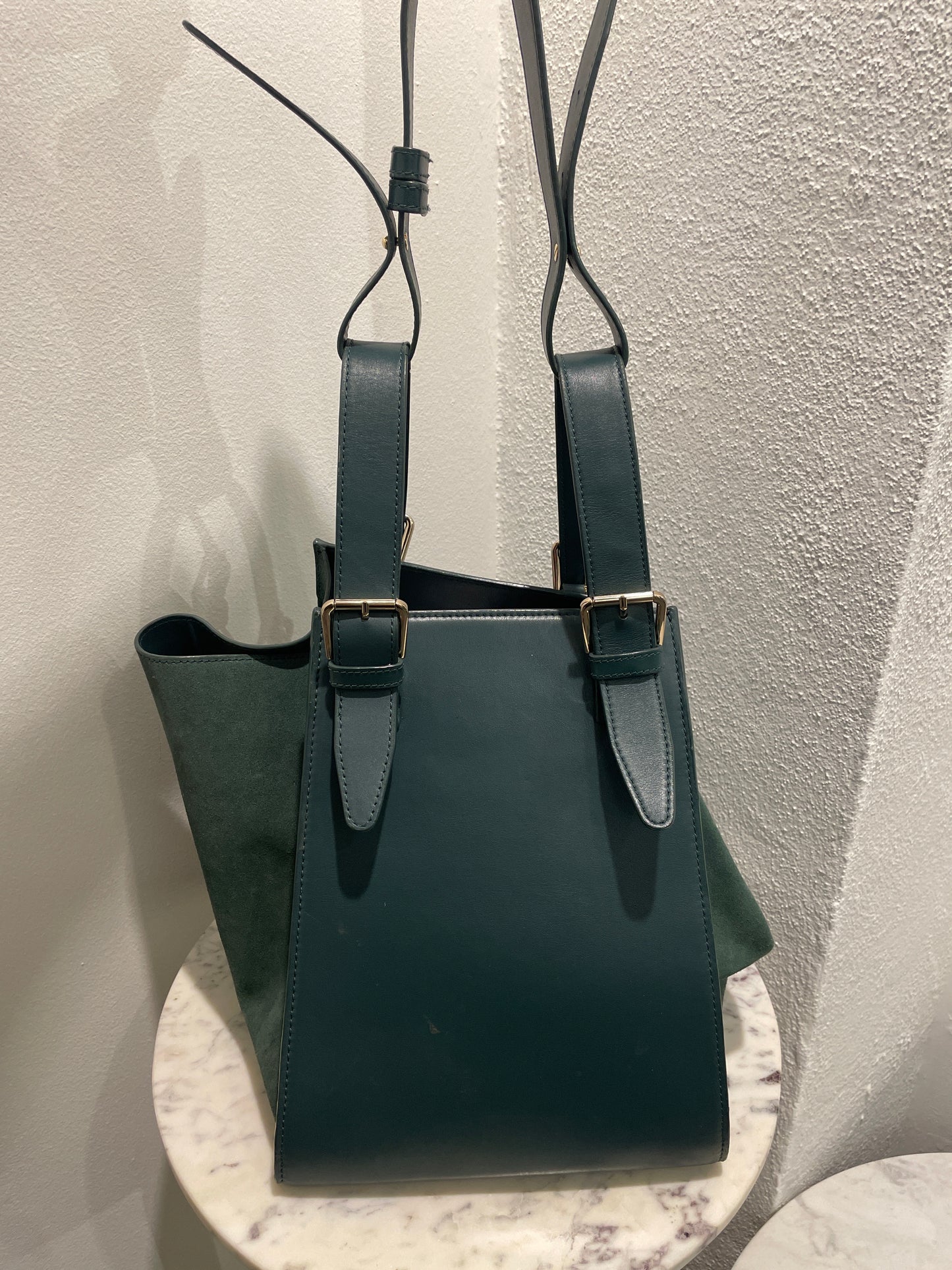 DAY Suede Winged Tote Bag. - 32/40 x 25 x 25 cm Tote - Deep Green