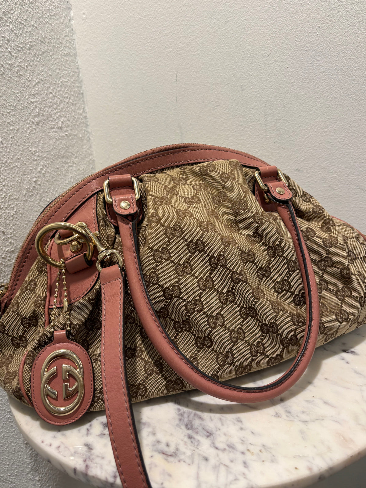 Gucci Sukey Bag - Canvas & Leather in Pink