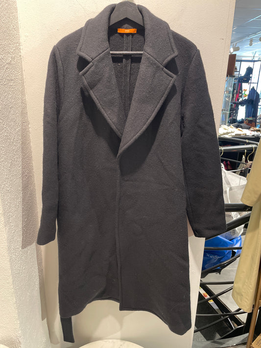 Boss - Coat - Medinas Wardrobe