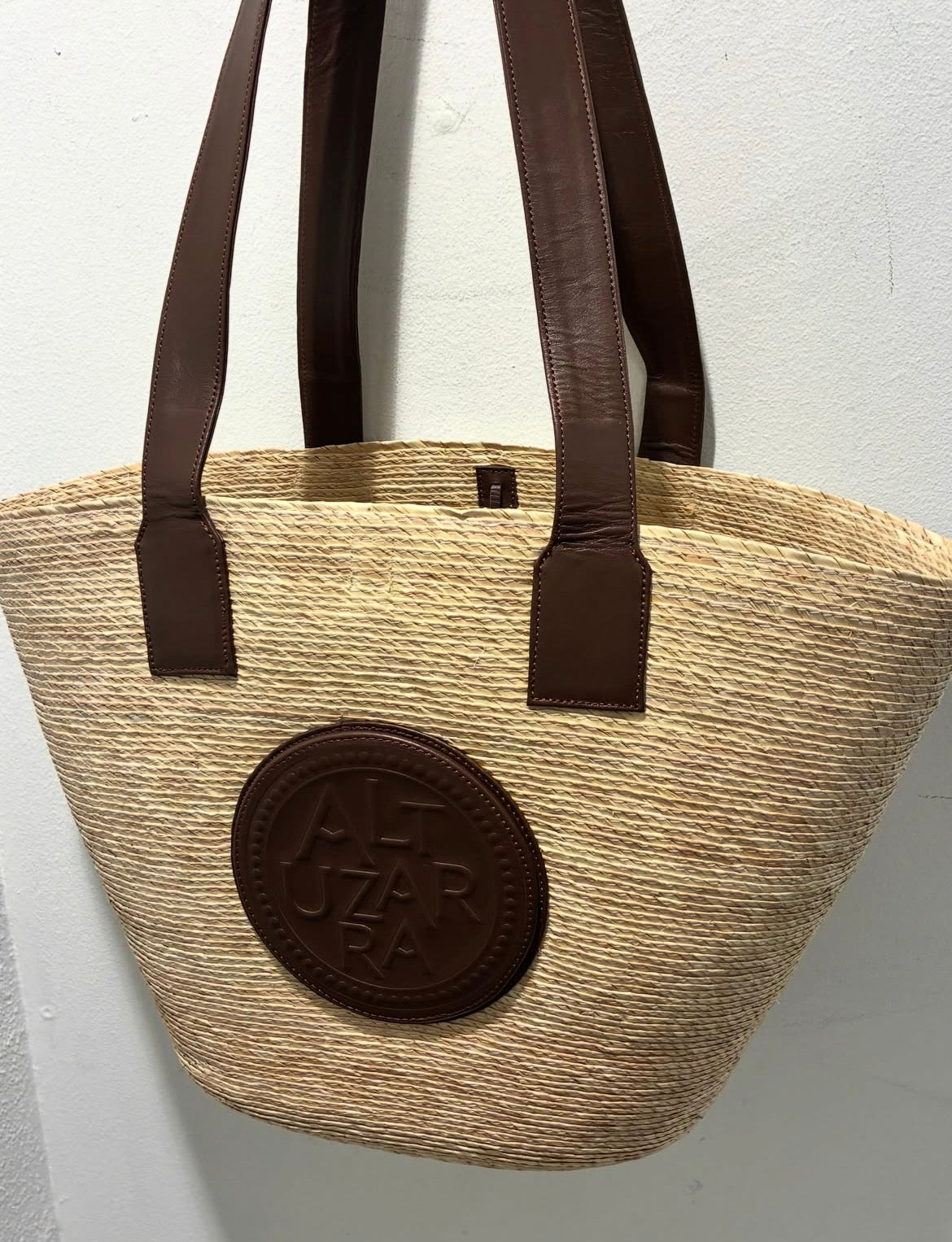 Altuzarra Raffia Tote – Raffia with Brown Logo Text